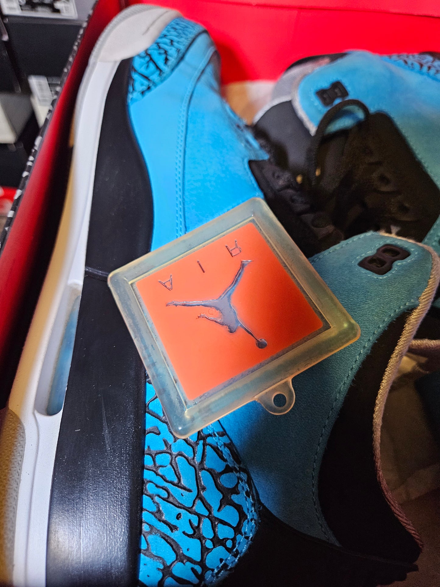 Size 12 - AJ 3 Retro Powder Blue