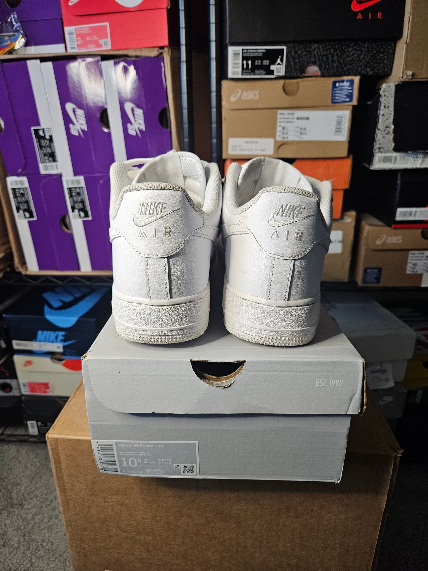 Size 11 - AF 1 Low '07 White