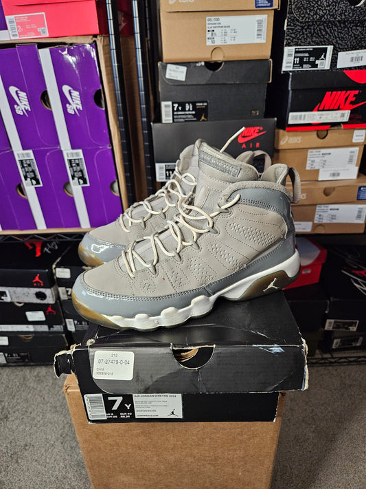 Size 7 - AJ 9 Retro 2012 Cool Grey