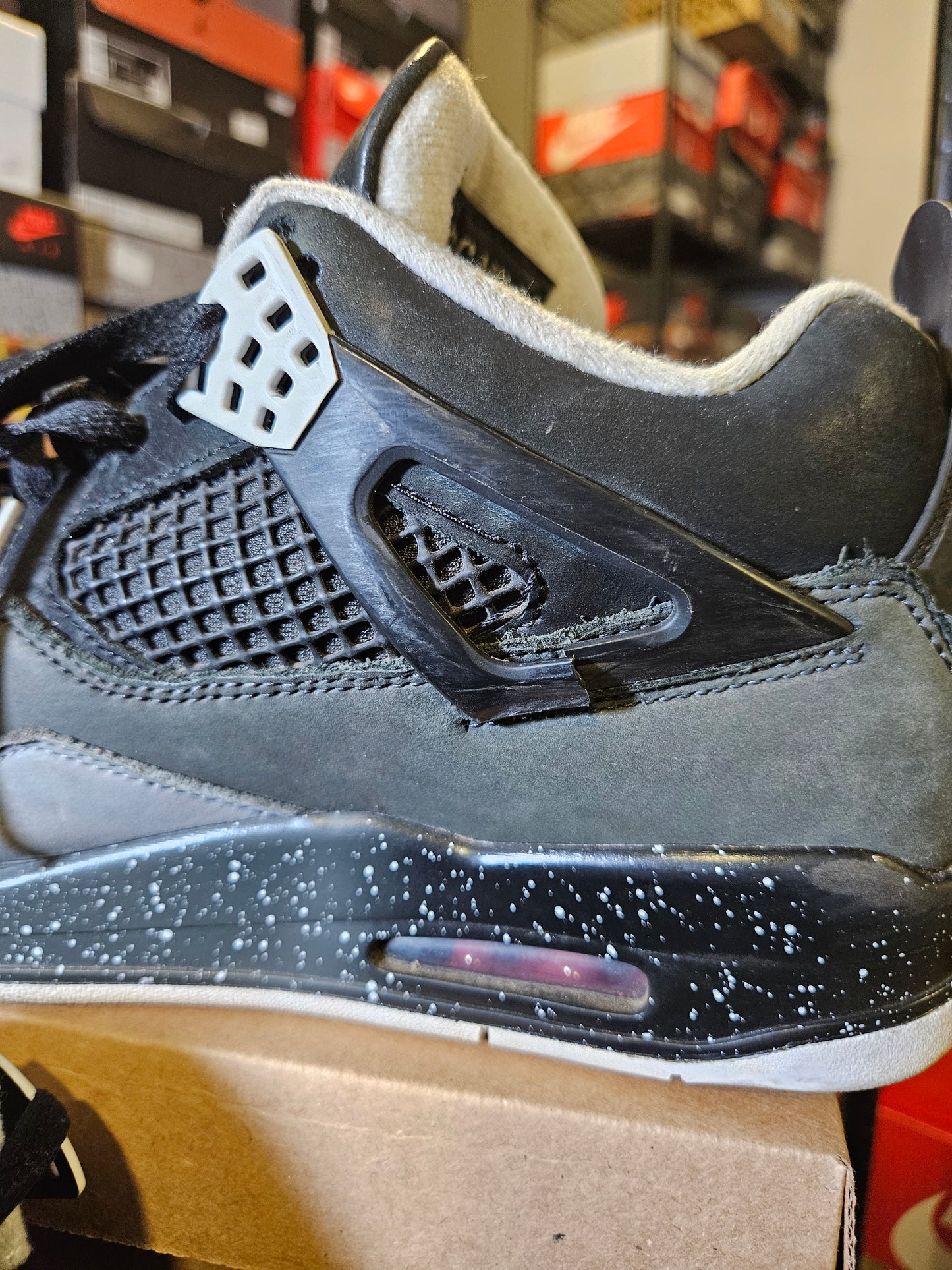 Size 10.5 - AJ 4 Retro 2024 Fear