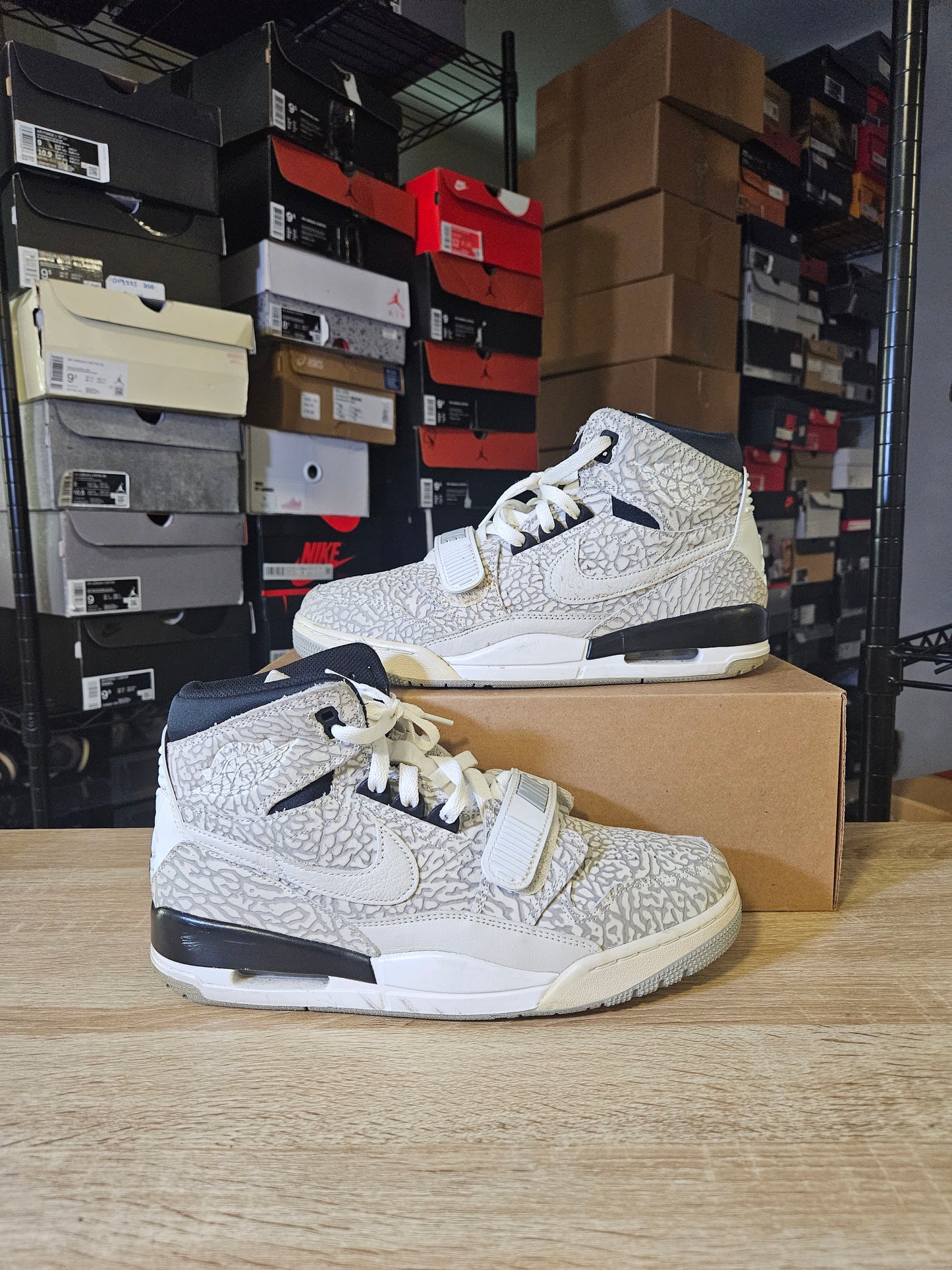 Size 10 - AJ Legacy 312 Flip