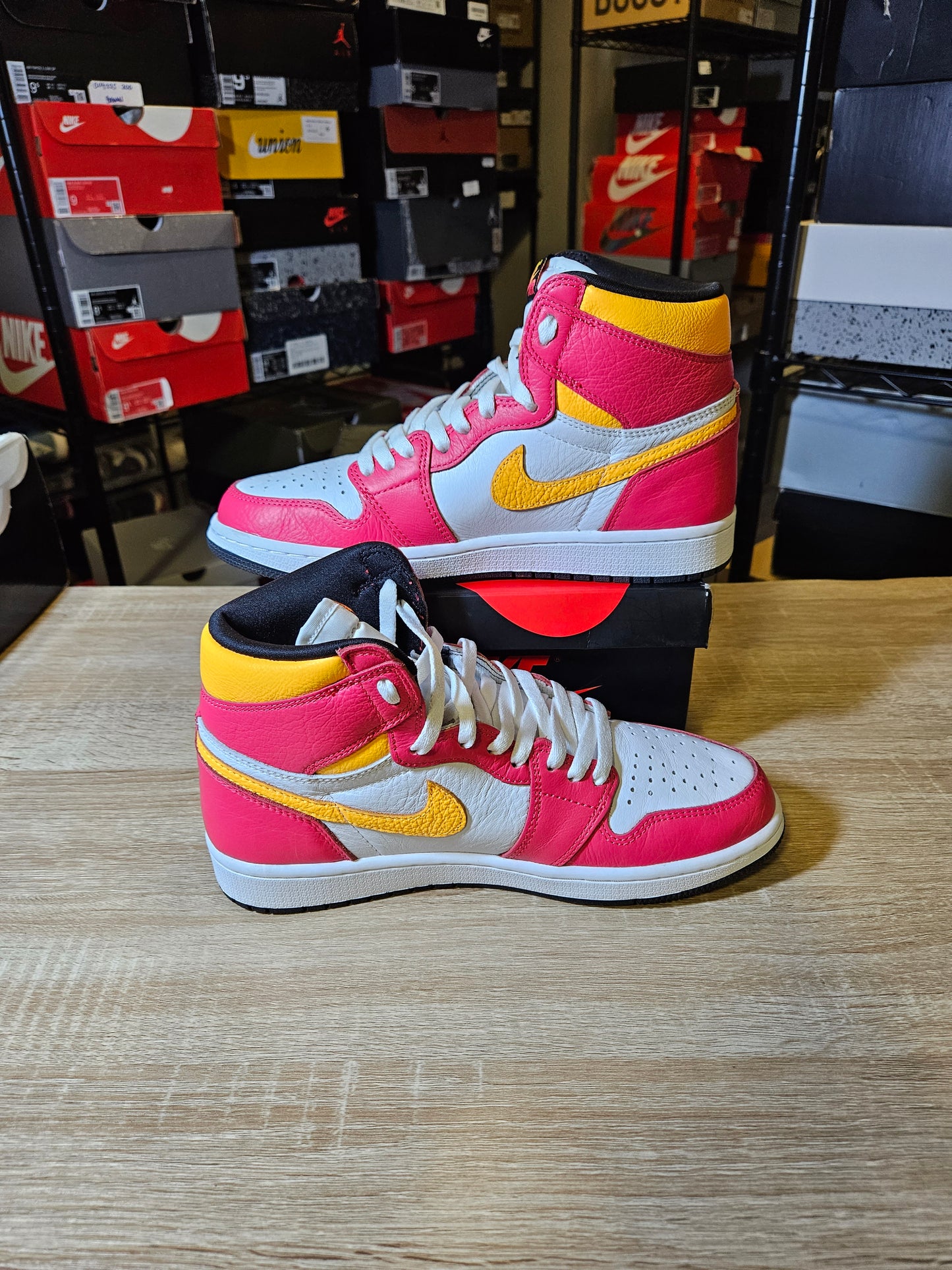 Size 8.5 - AJ 1 Retro High OG Light Fusion Red 2021