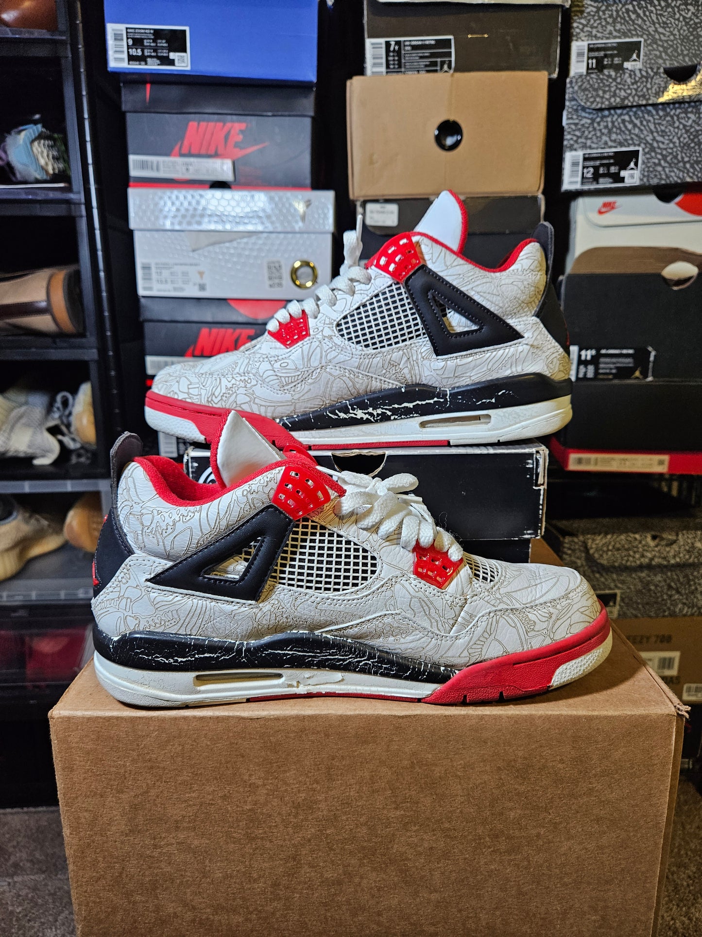 Size 9.5 - AJ 4 Retro White Laser