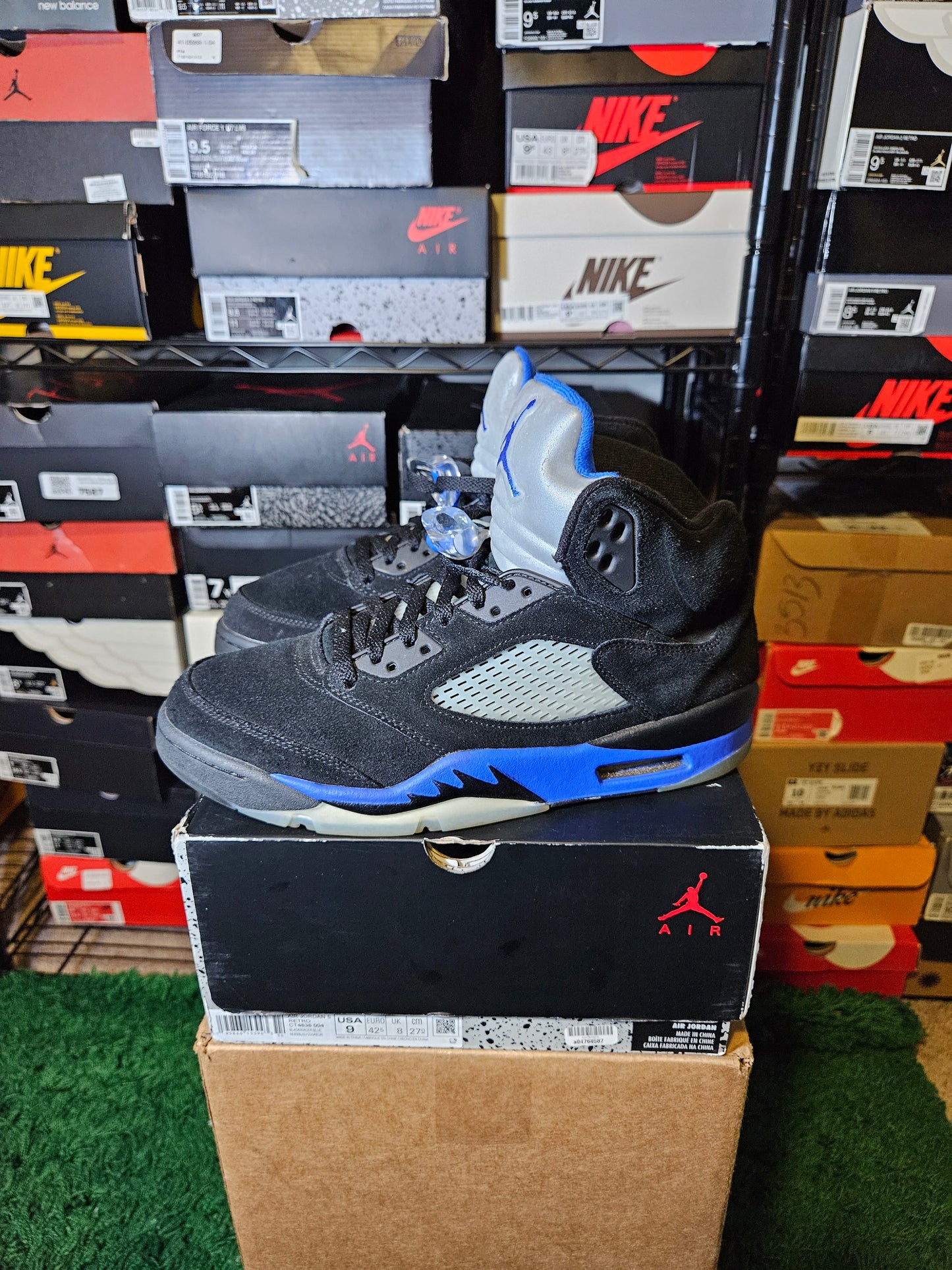 Size 9 - Jordan 5 Retro Mid Racer Blue