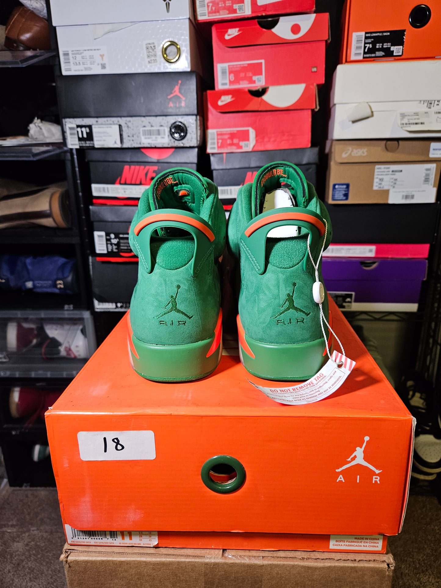 Size 11 - AJ 6 Retro NRG Green Suede Gatorade
