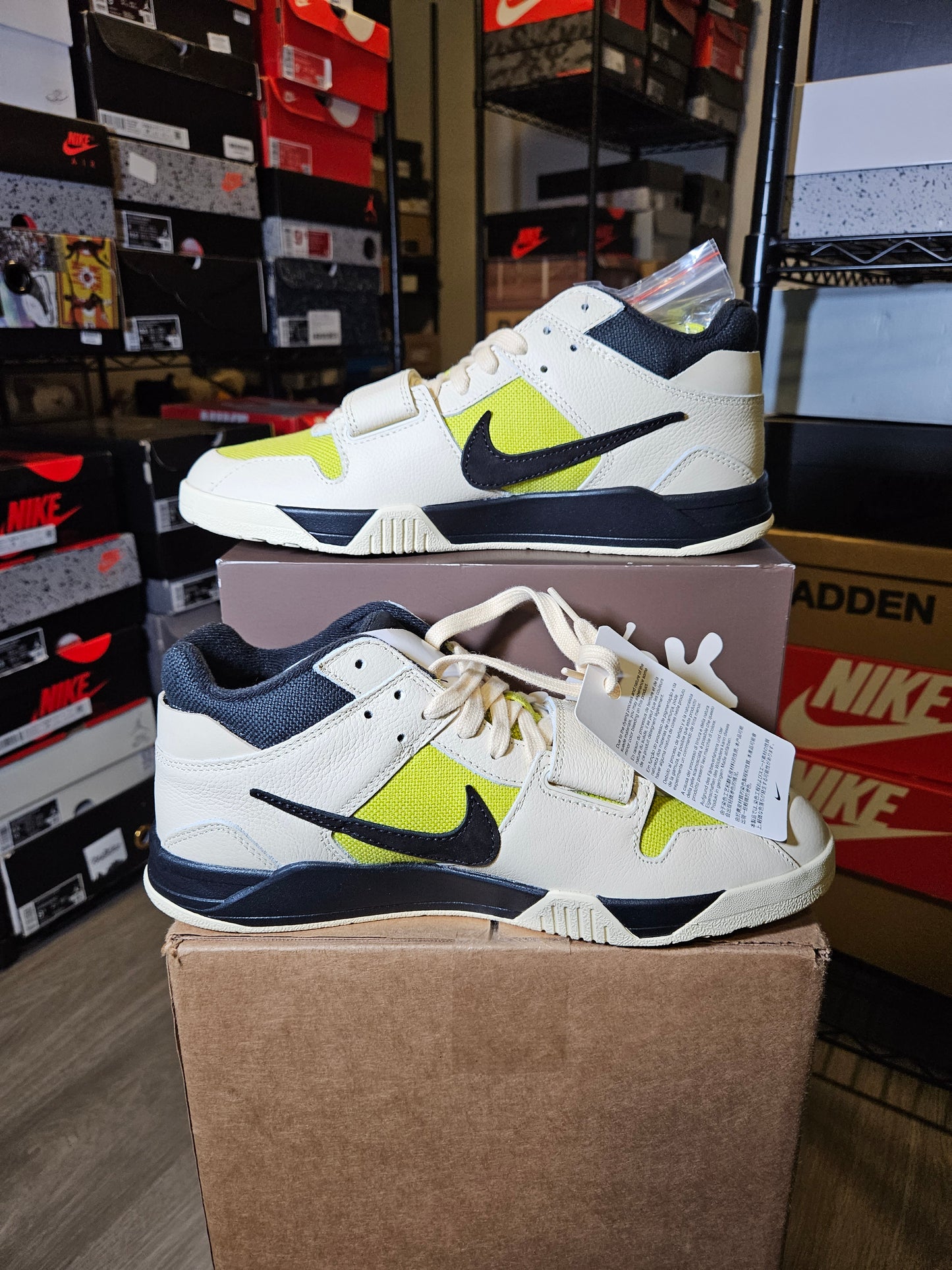 Size 10.5 - Travis Scott x AJ Jumpman Jack TR Bright Cactus