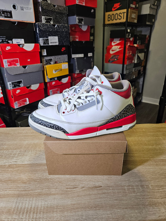 Size 13 - AJ 3 Retro Mid Fire Red