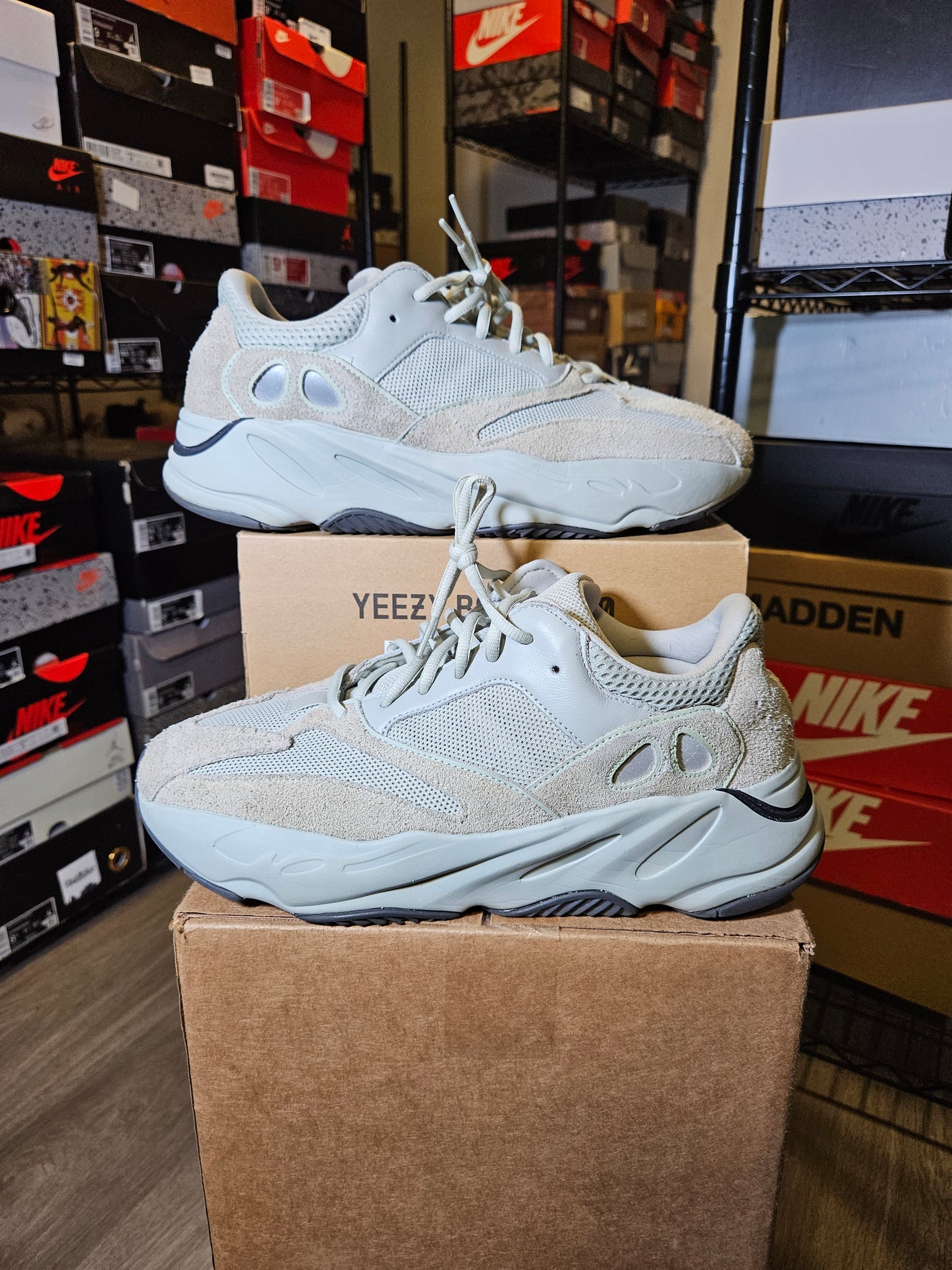 Size 13 - YZY 700 Salt