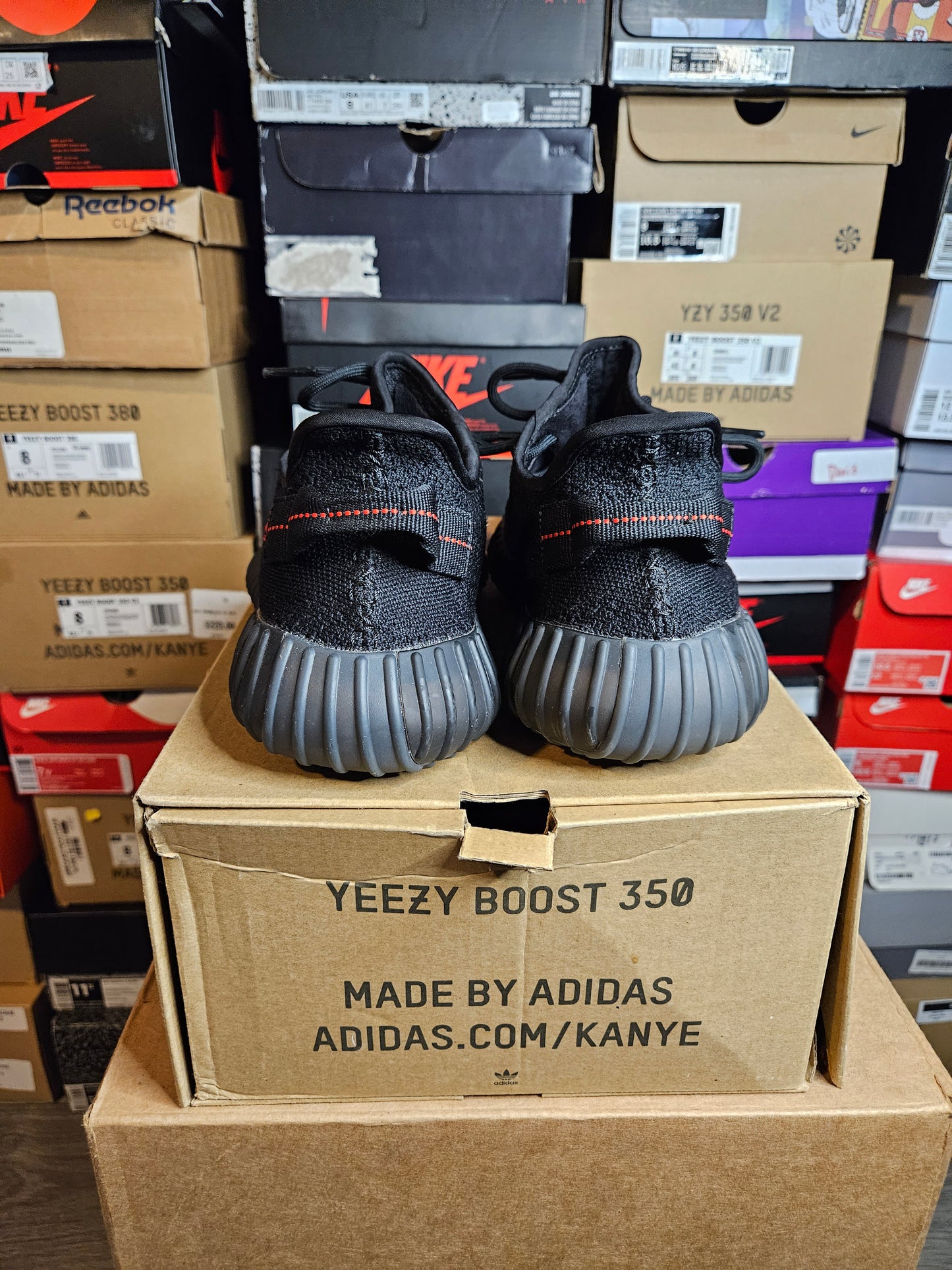 Size 9.5 - YZY Boost 350 V2 Low Bred