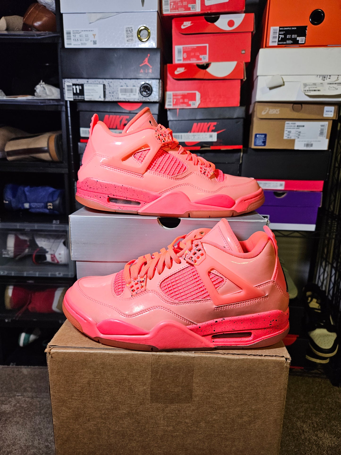 Size 10W/8.5M - Air Jordan 4 Retro NRG Hot Punch W