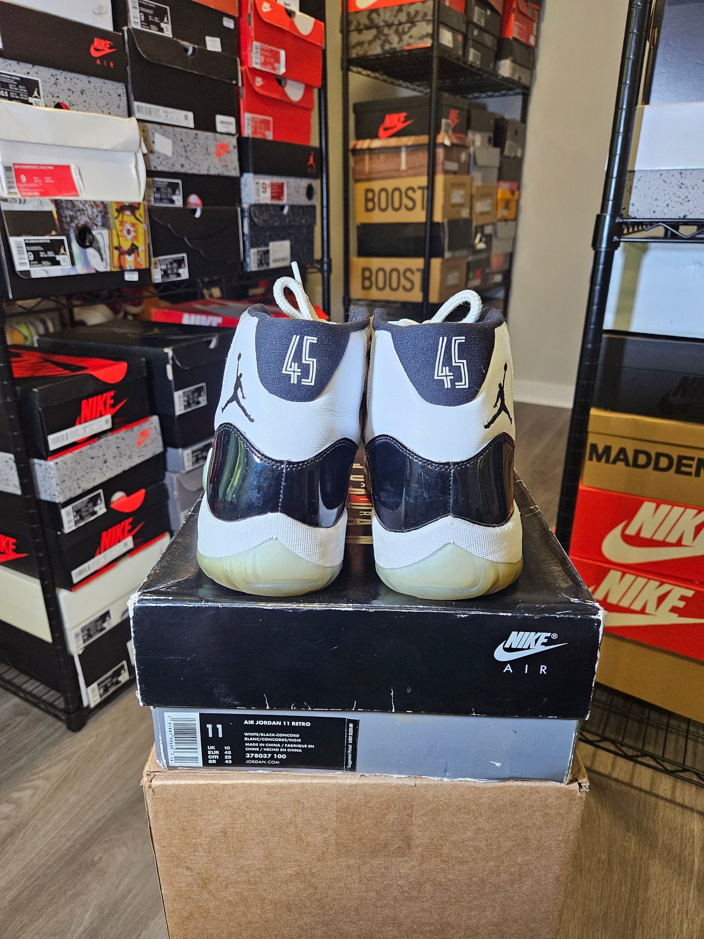 Size 11 - AJ 11 Retro High Concord