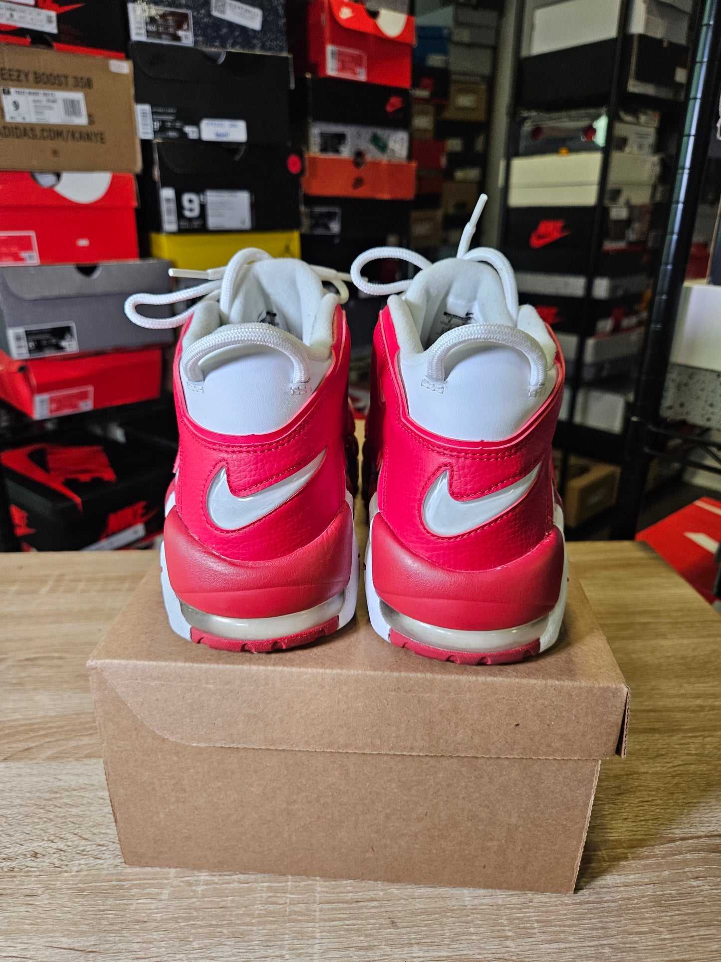 Size 9 - Air More Uptempo White Red