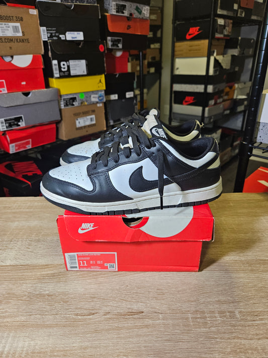 Size 11 - Dunk Low Black White