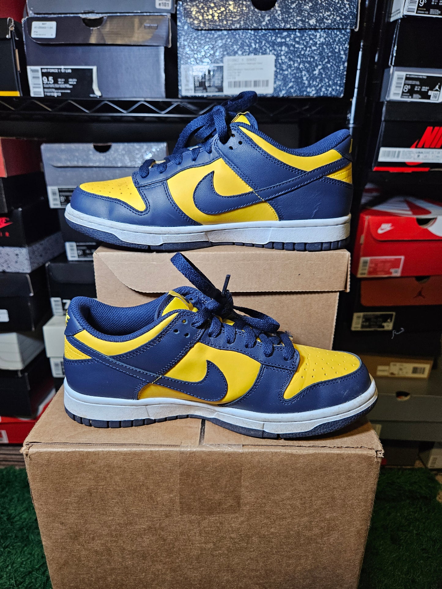 Size 6 - Dunk Low Michigan 2021