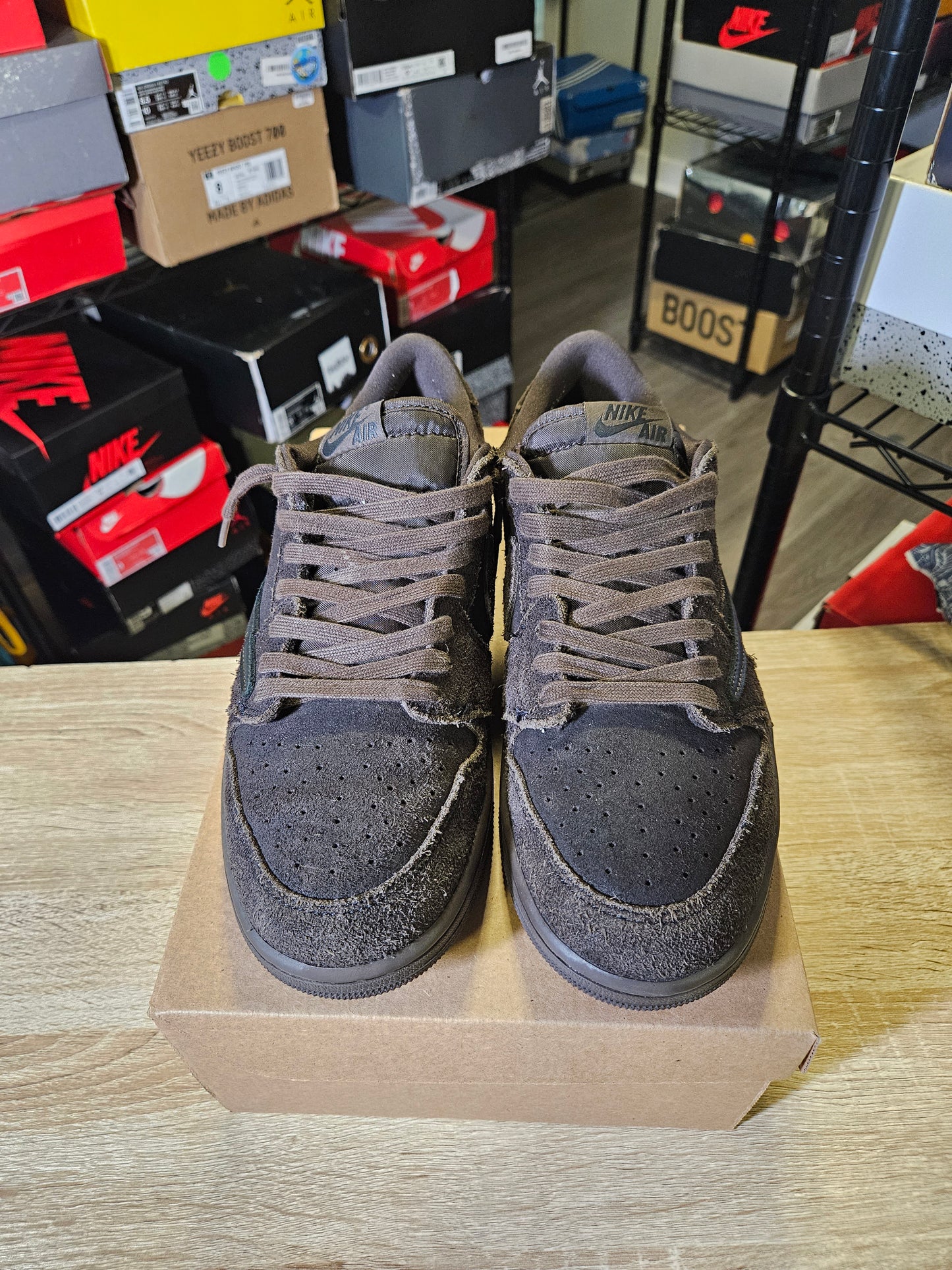 Size 10 - Travis Scott x AJ 1 Retro OG SP Low Velvet Brown