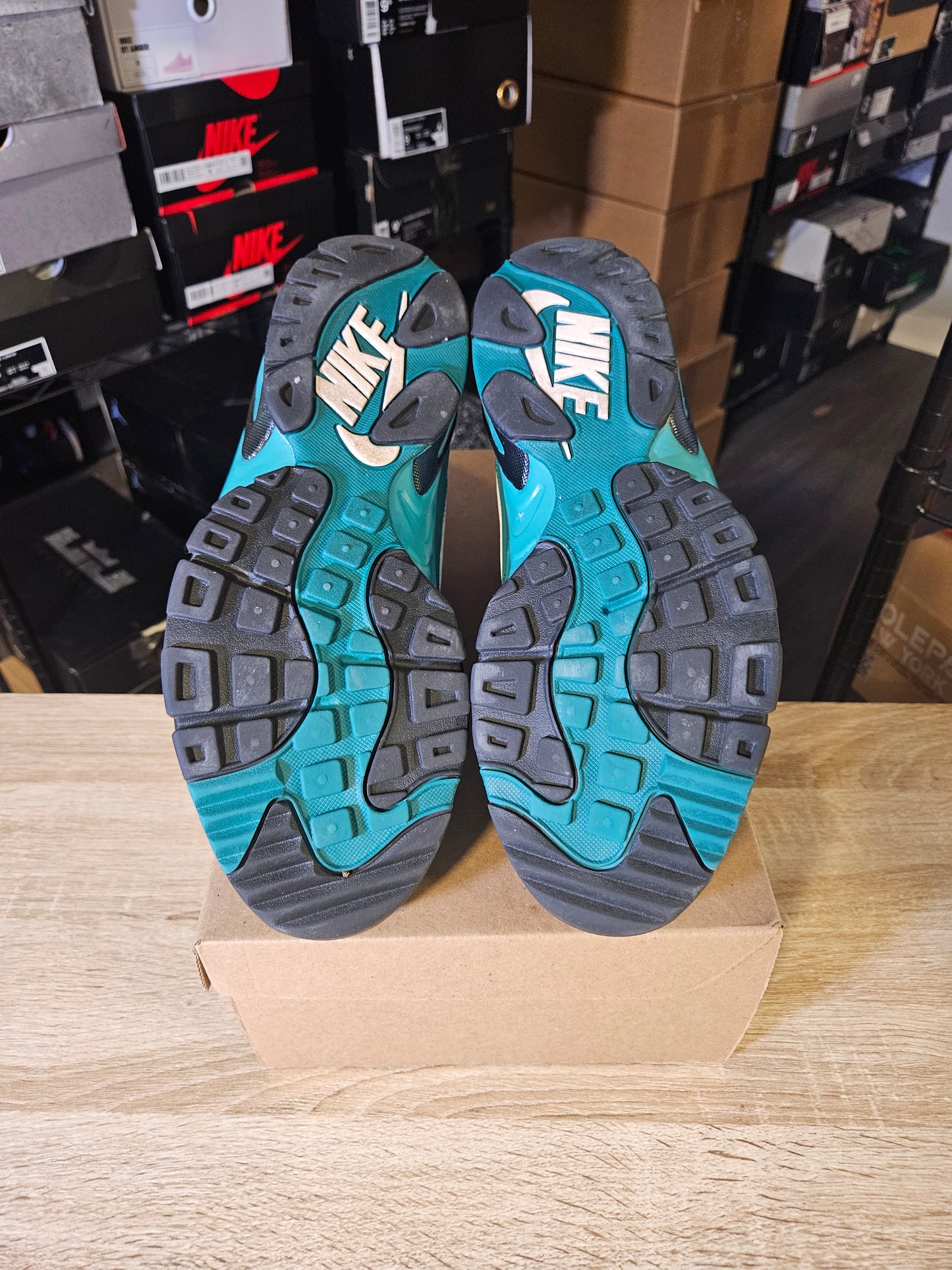 Size 9.5 - Air Diamond Fury 96 Freshwater