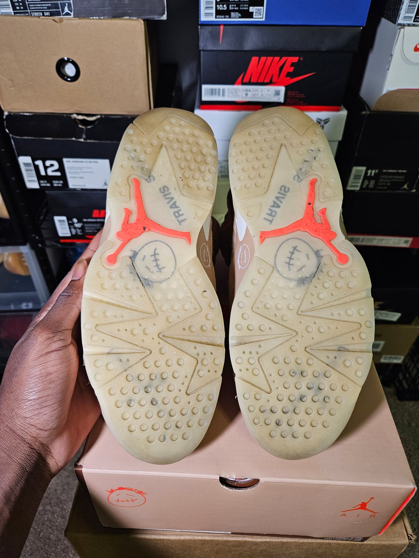 Size 10 - Jordan 6 Retro x Travis Scott Mid British Khaki
