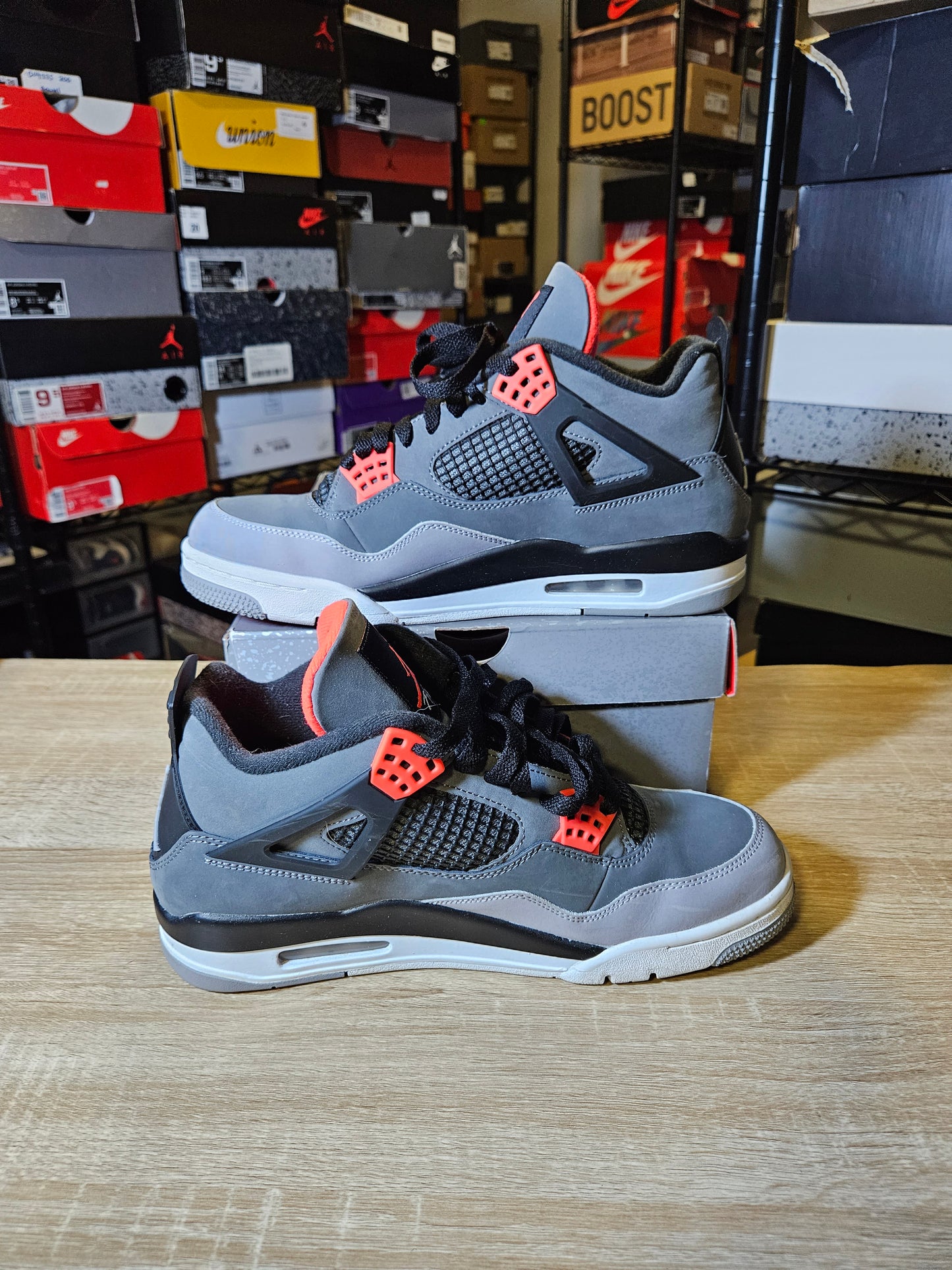 Size 10.5 - AJ 4 Retro Mid Infrared