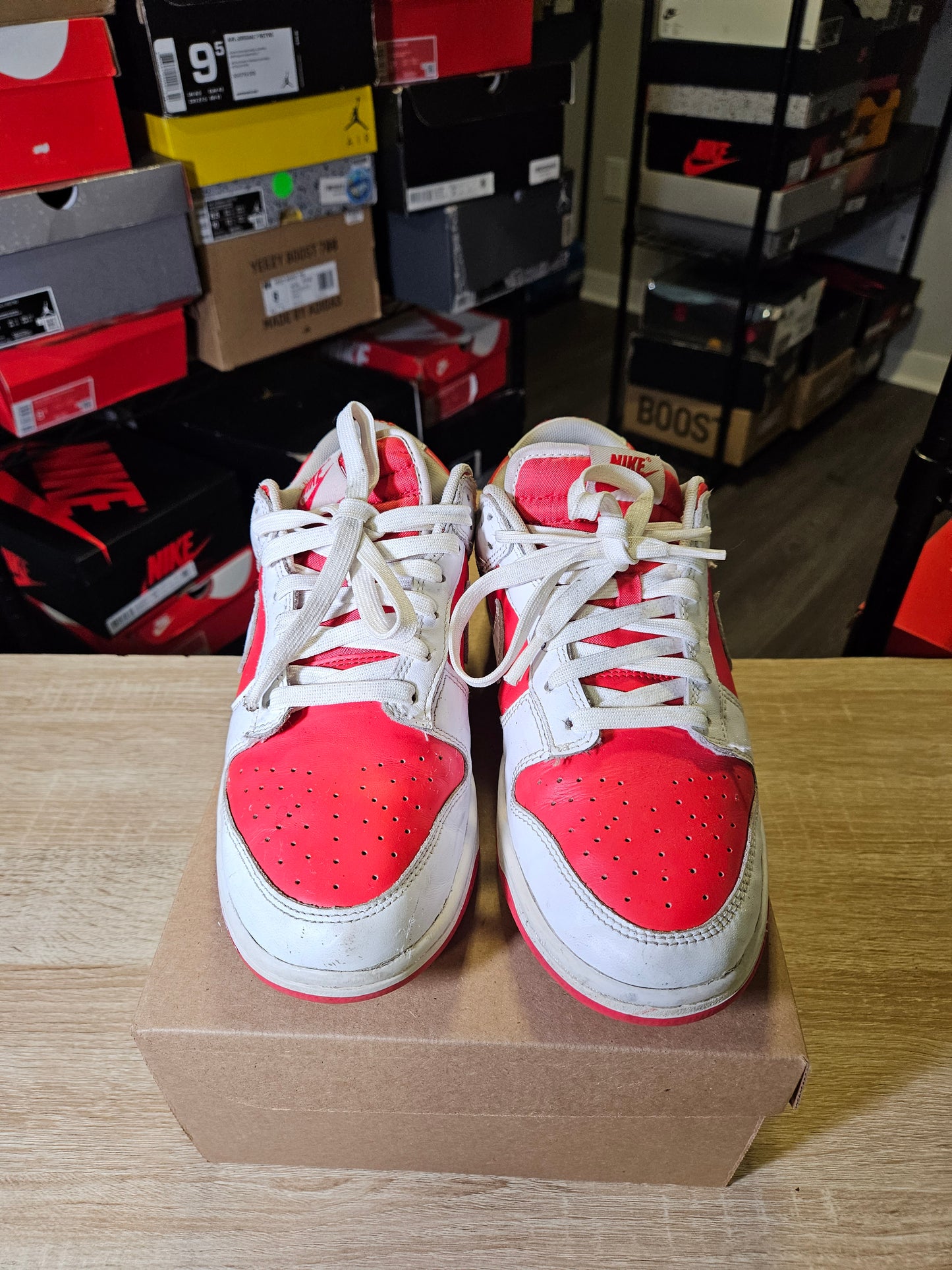 Size 8.5 - Dunk Low Championship Red
