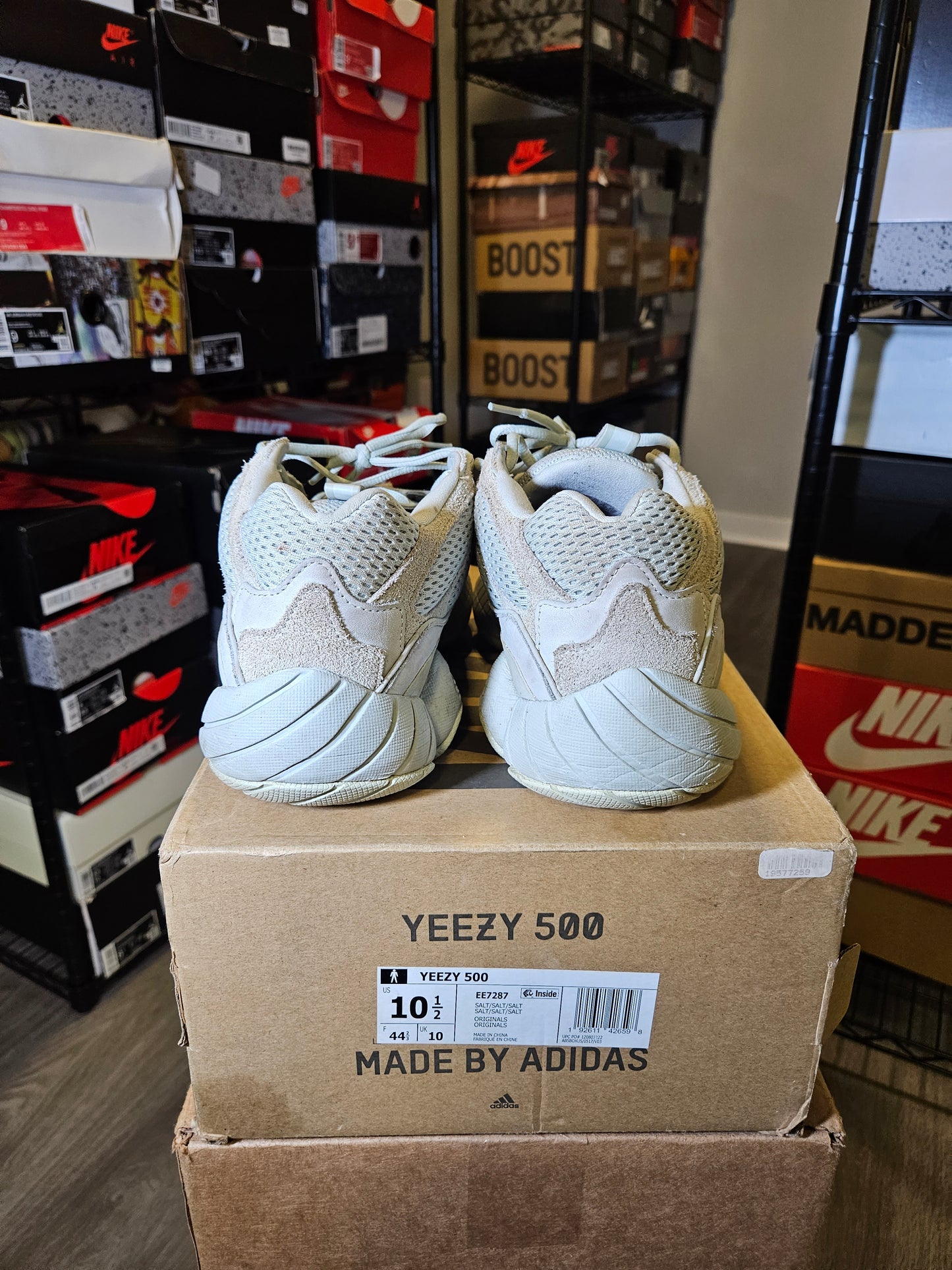 Size 10.5 - YZY 500 Salt