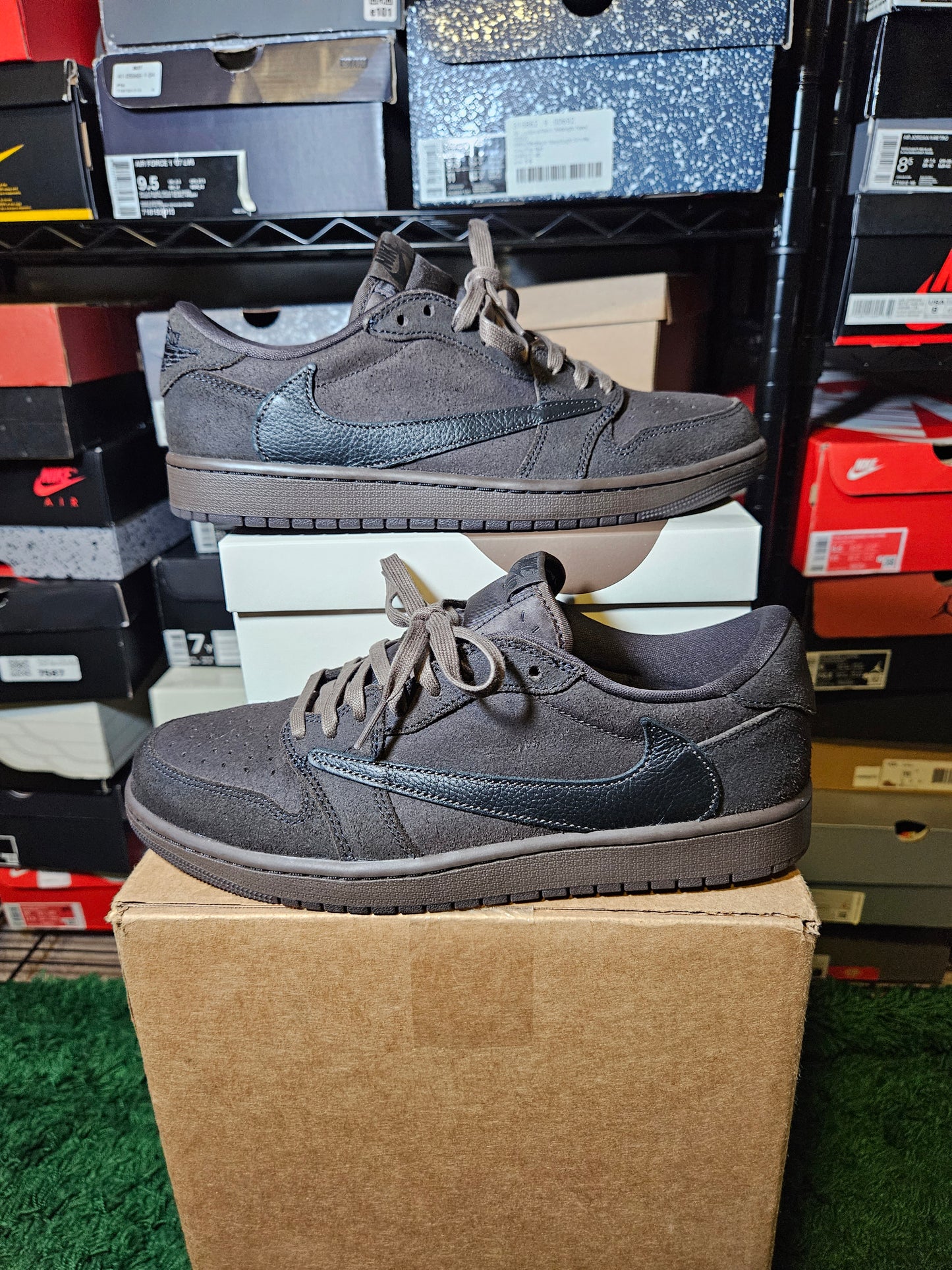 Size 10 - Travis Scott x AJ 1 Retro OG SP Low Velvet Brown