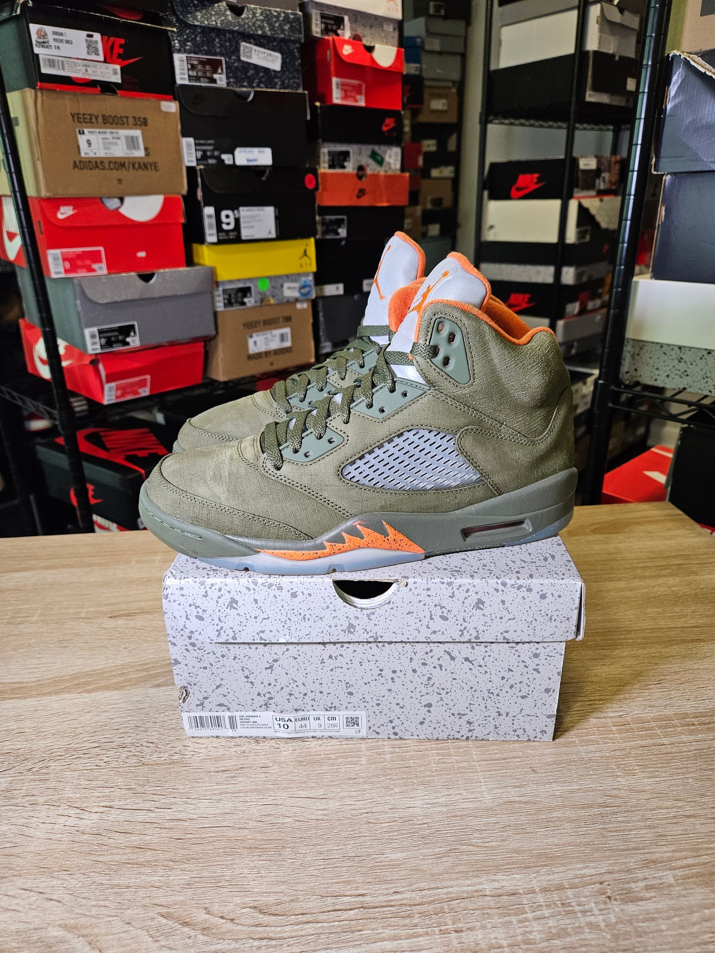 Size 10 - AJ 5 Retro 2024 Olive