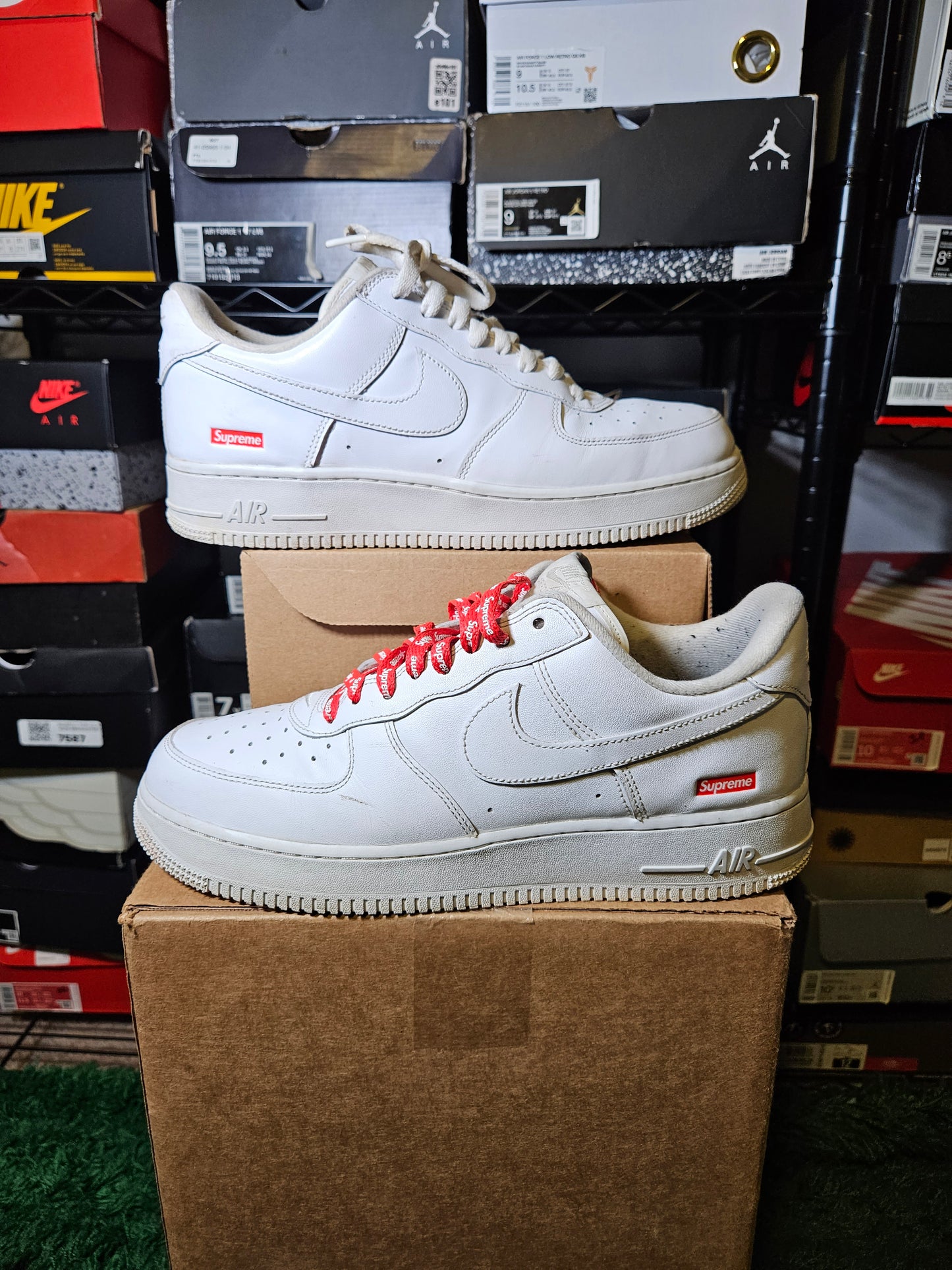 Size 10.5 - Air Force 1 x Supreme Low Box Logo - White