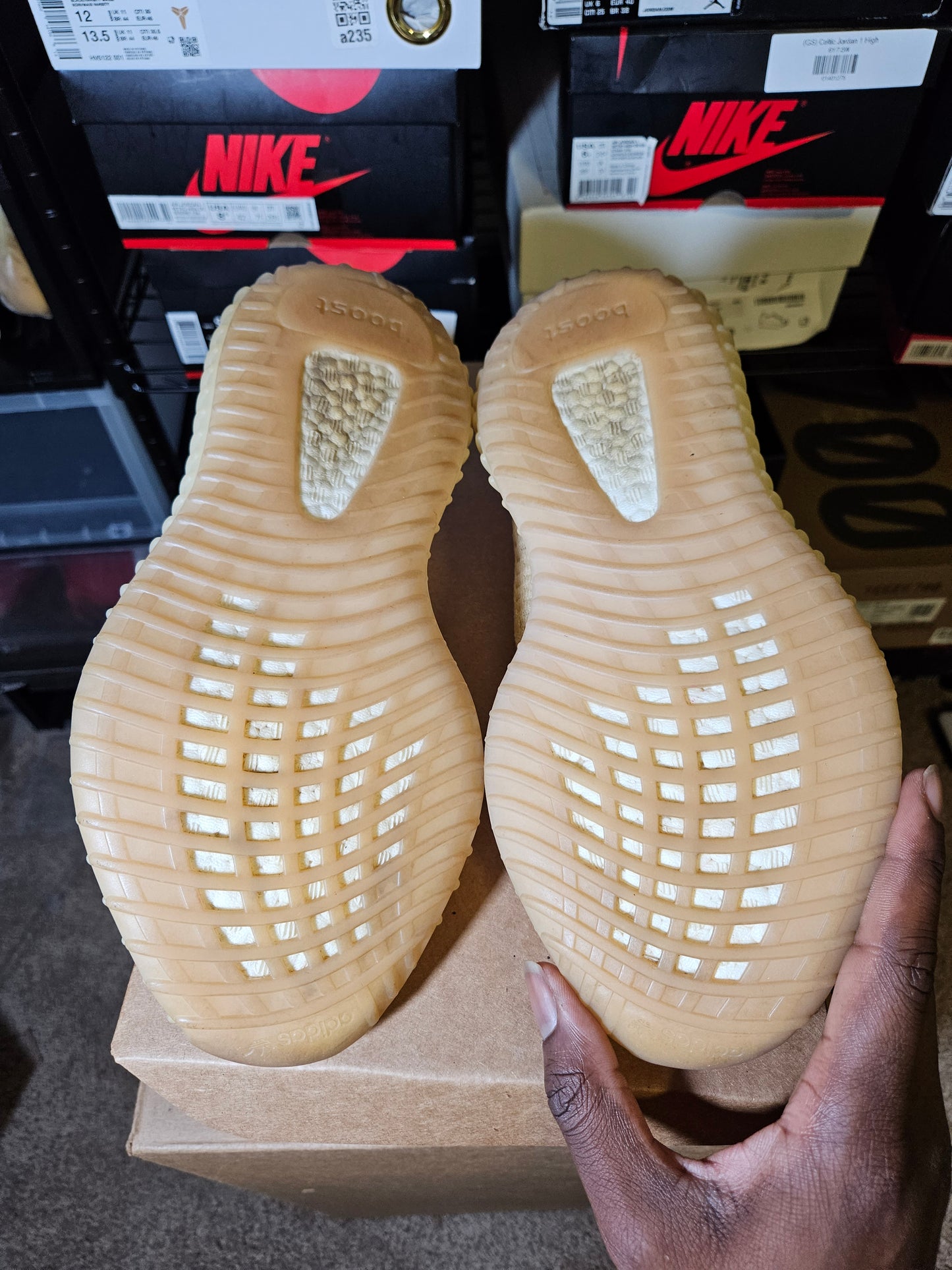 Size 8.5 - YZY 350 V2 Linen