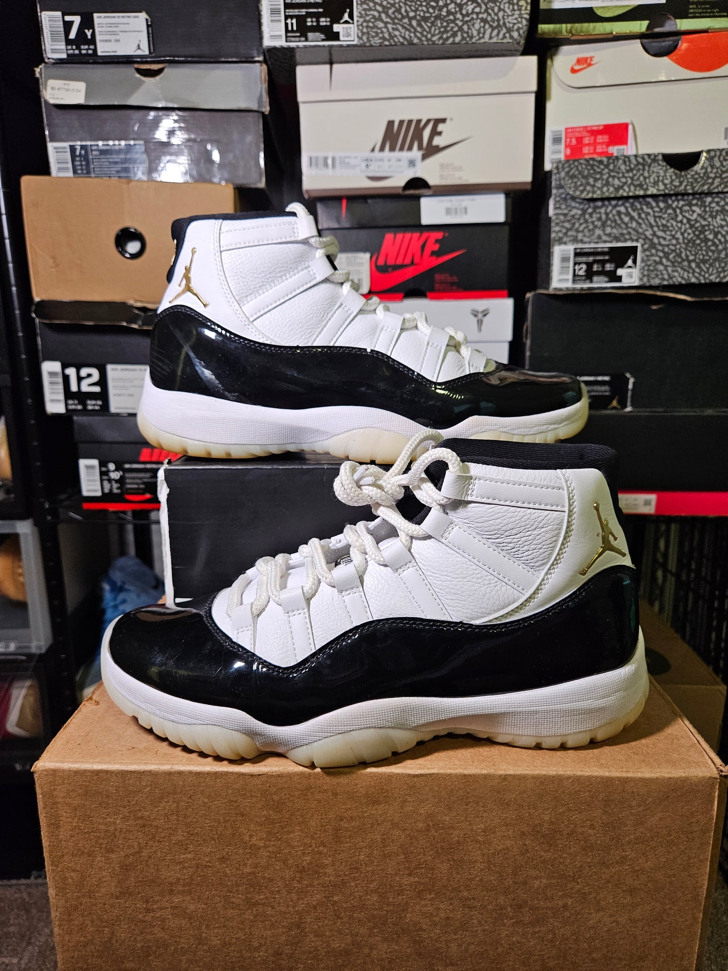 Size 9.5 - Jordan 11 Retro Mid Gratitude / Defining Moments