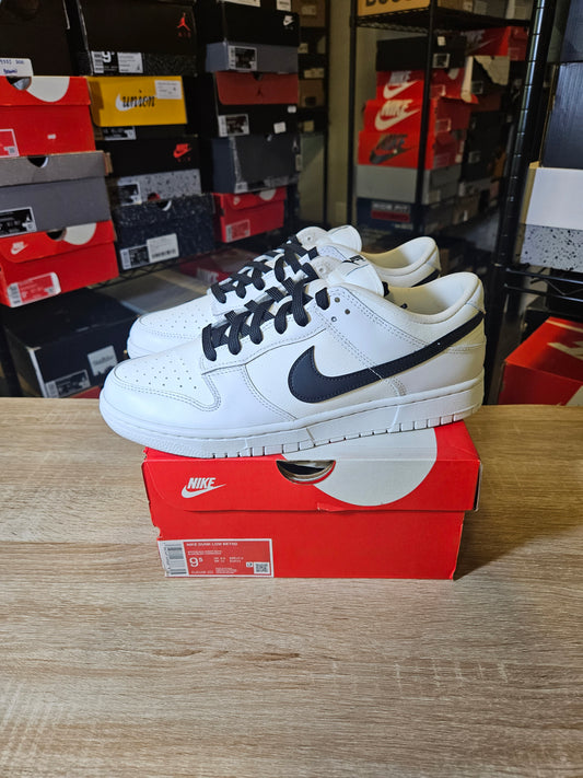 Size 9.5 - Dunk Low Reverse Panda