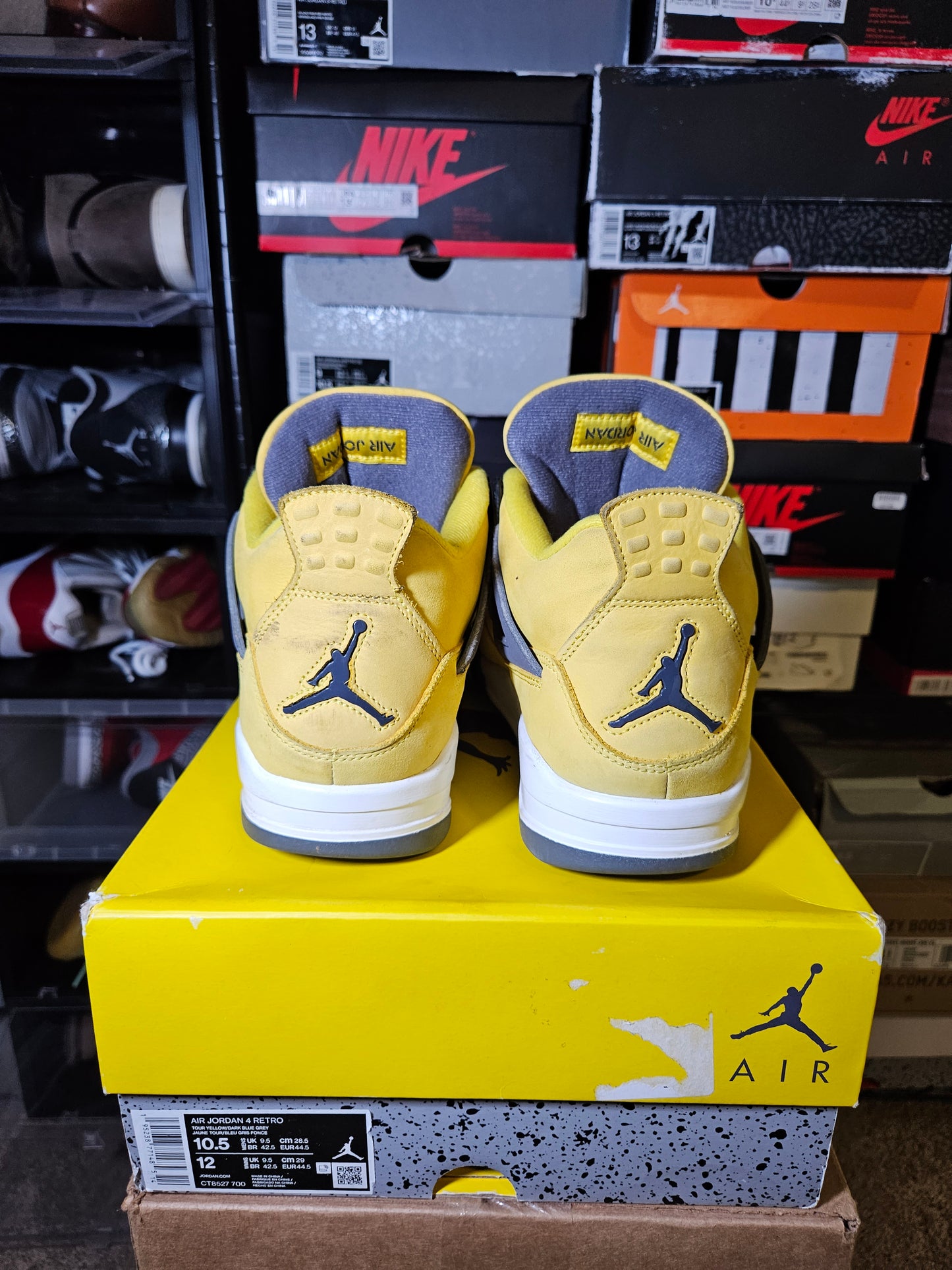 Size 10.5 - AJ 4 Retro Mid Lightning