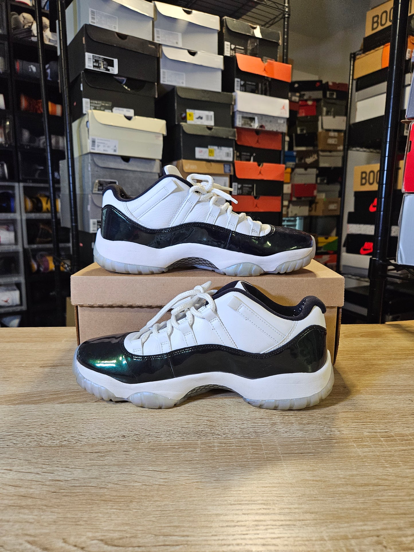 Size 10 - AJ 11 Retro Low Emerald