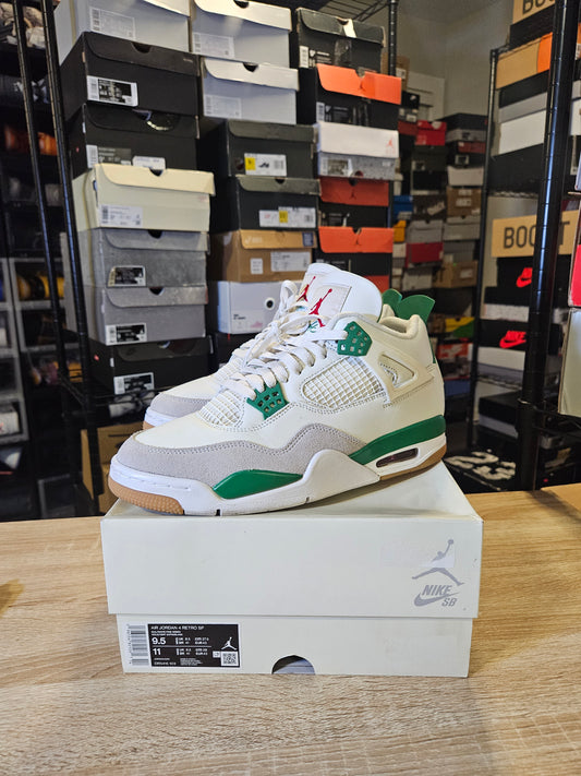 Size 9.5 - AJ 4 Retro SP x Nike SB Mid Pine Green