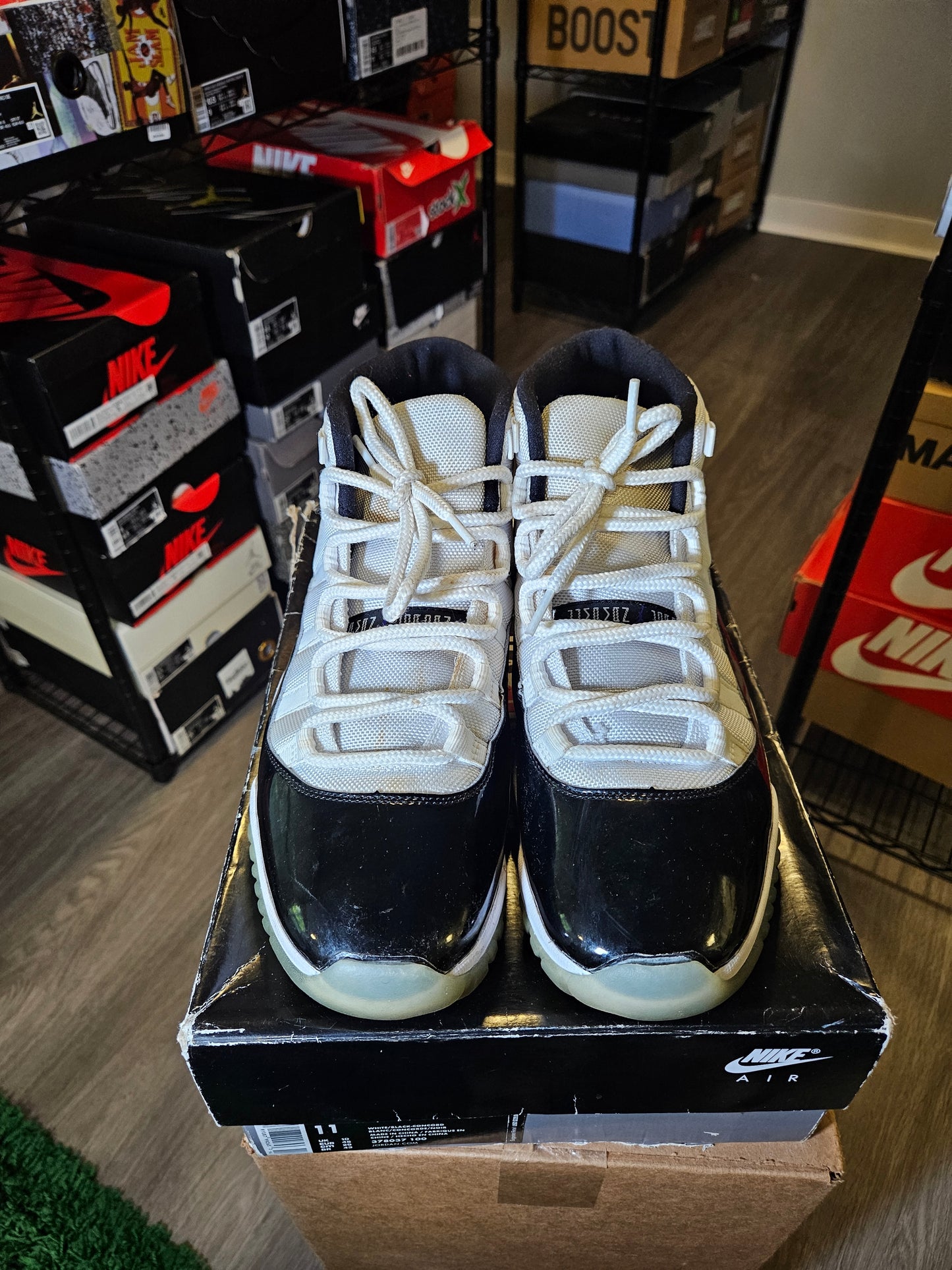 Size 11 - AJ 11 Retro High Concord