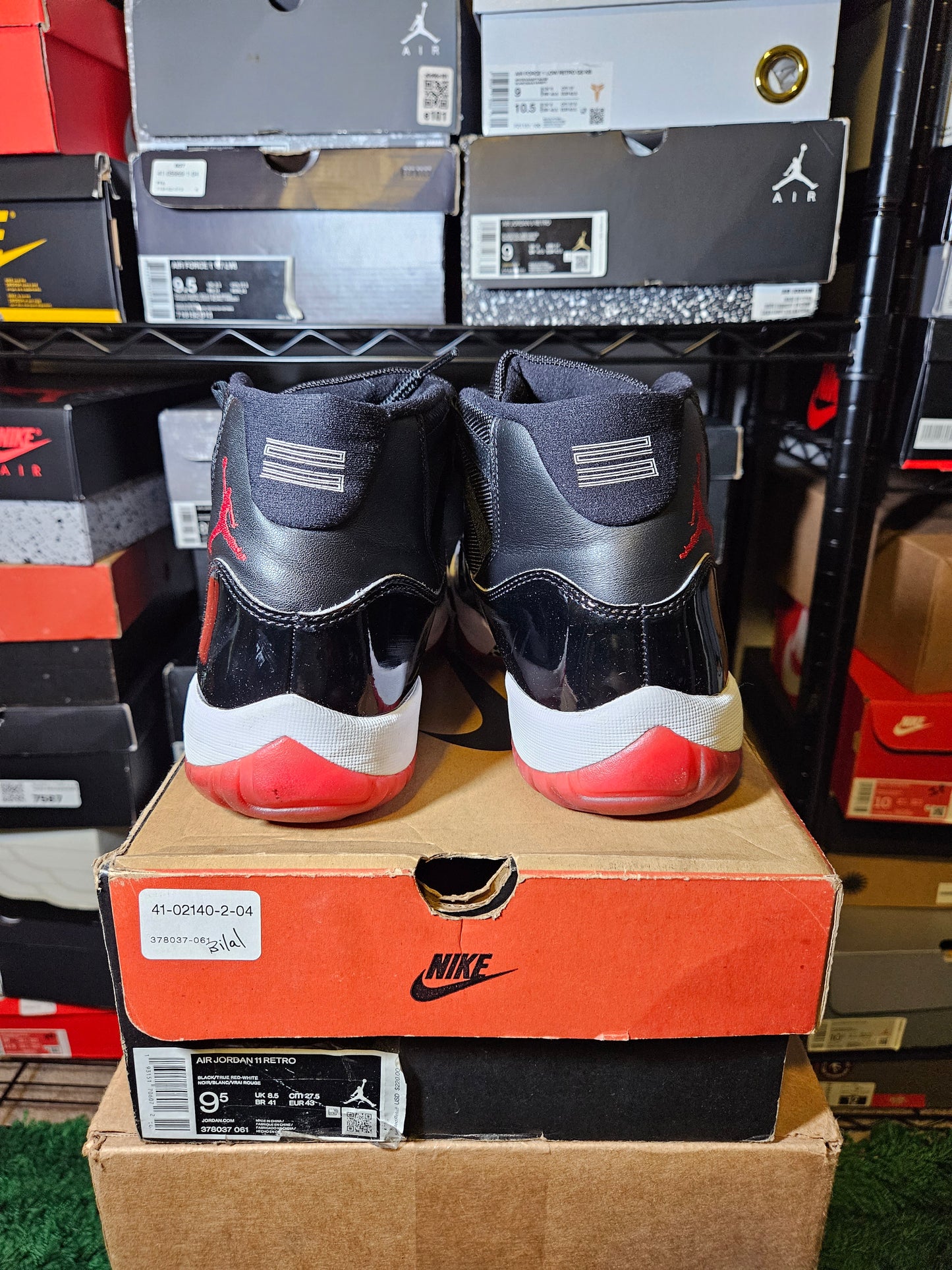 Size 9.5 - AJ 11 Retro High Bred