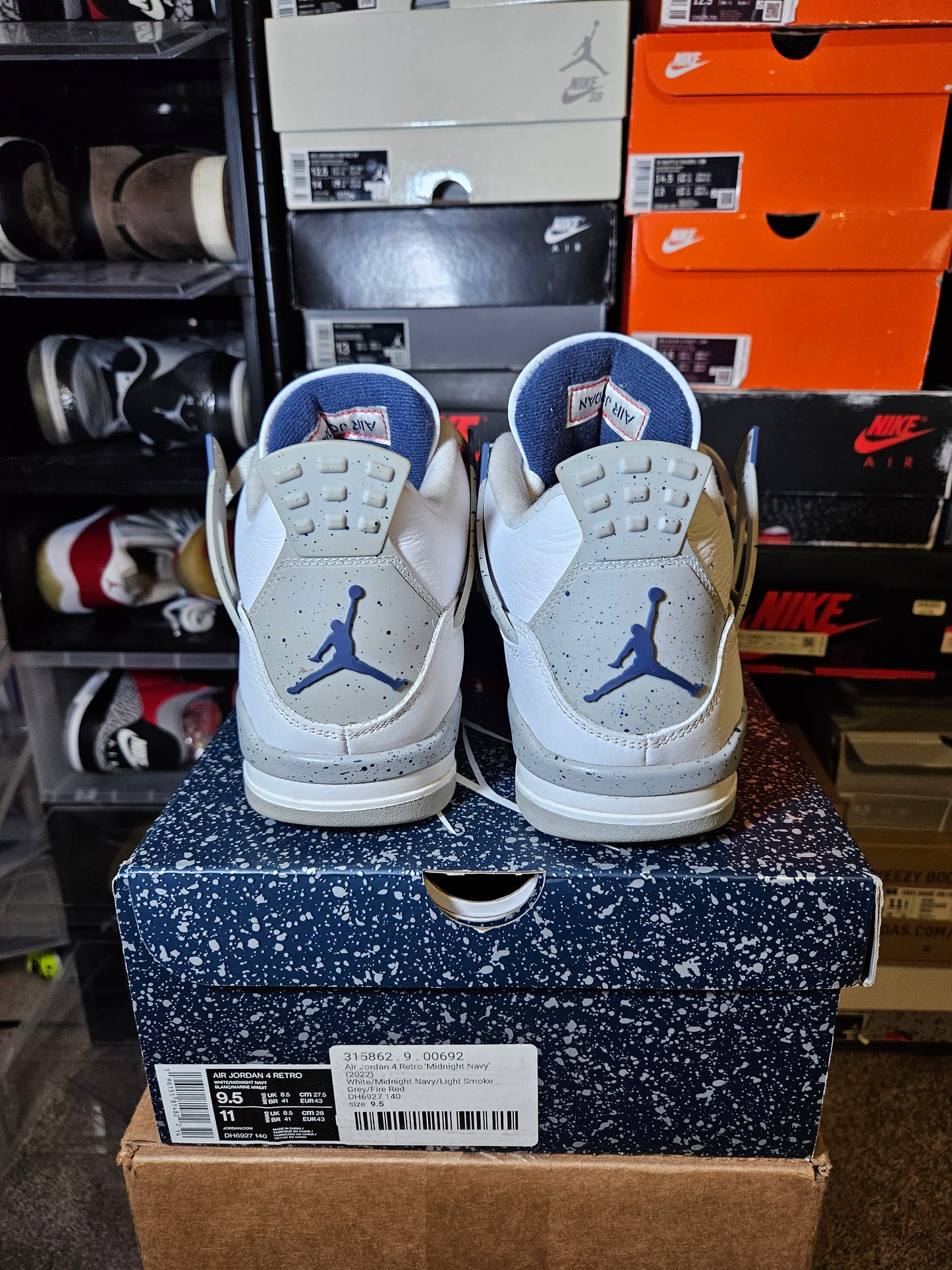 Size 9.5 - AJ 4 Retro Mid Midnight Navy
