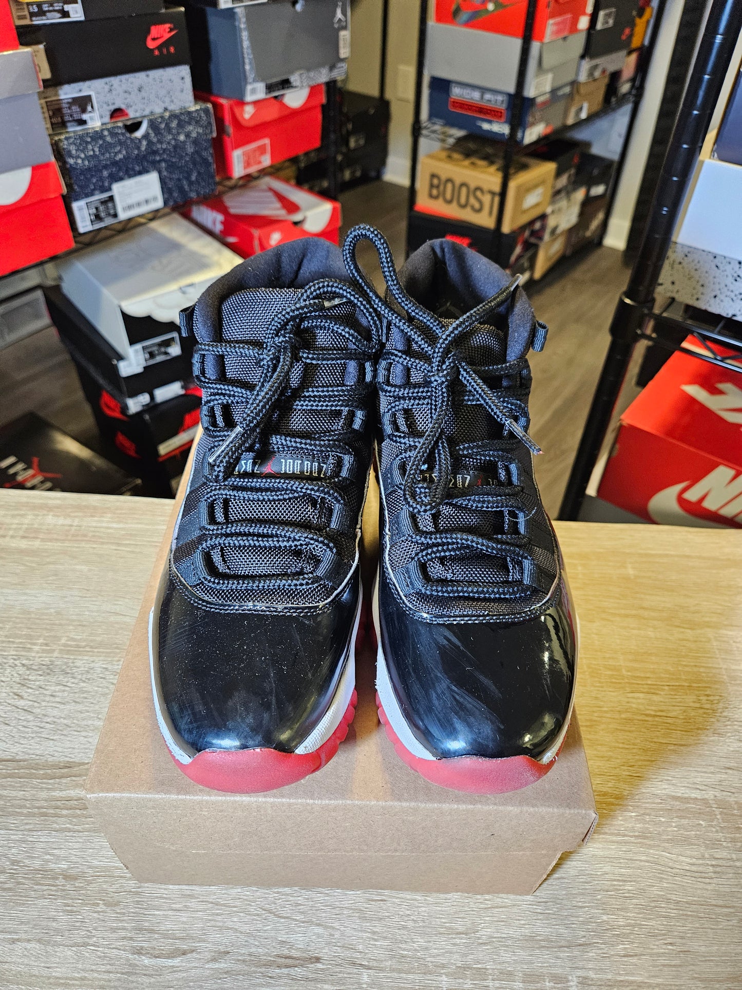 Size 8 - AJ 11 Retro High Bred