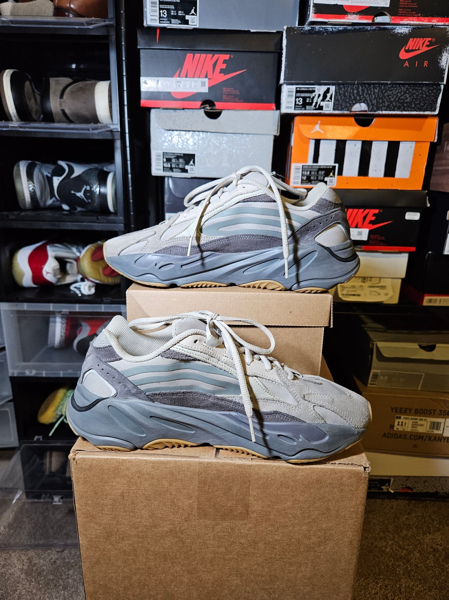 Size 9 - YZY Boost 700 V2 Tephra