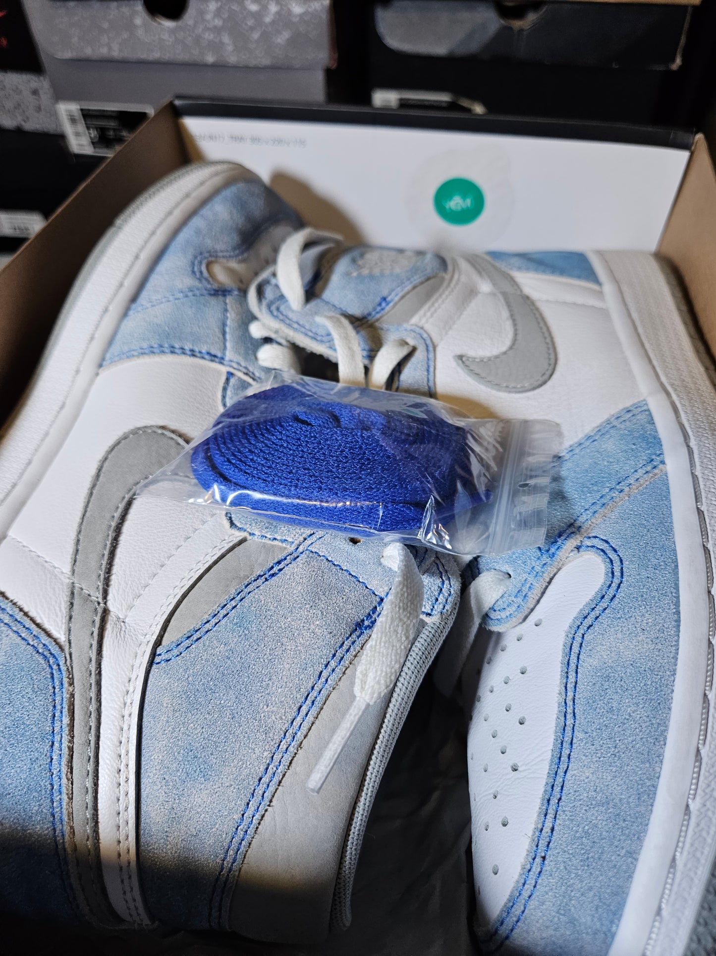 Size 8.5 - AJ 1 Retro OG High Hyper Royal