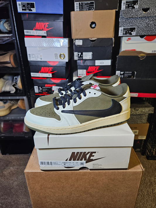 Size 9.5 - AJ 1 Low Travis Scott Olive
