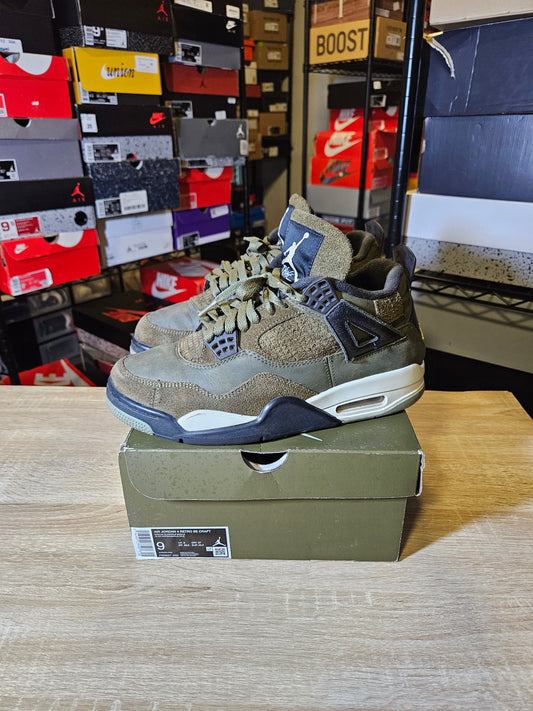 Size 9 - AJ 4 SE Retro Low Craft - Olive