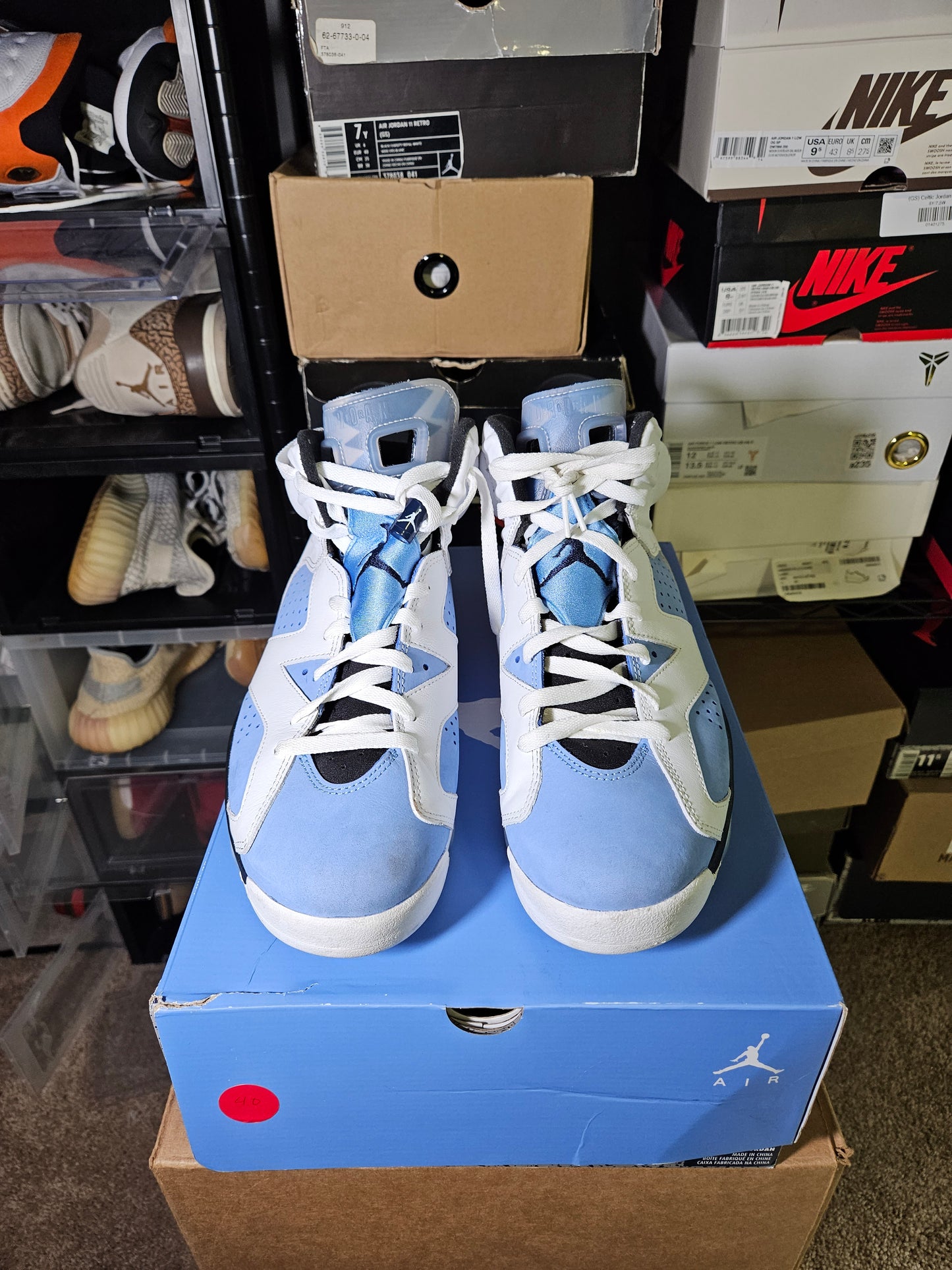 Size 11.5 - Jordan 6 Retro Mid UNC Home