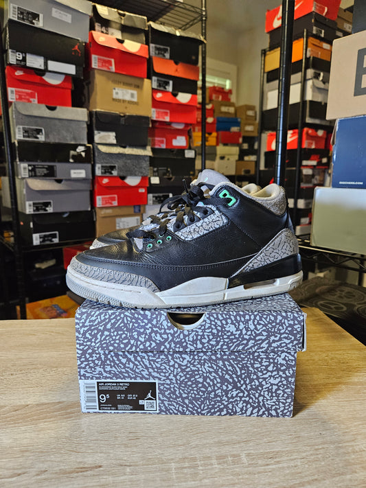 Size 9.5 - AJ 3 Retro Green Glow