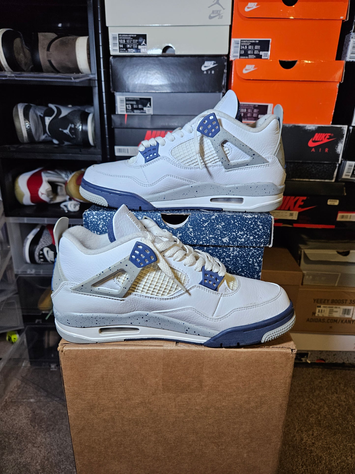 Size 9.5 - AJ 4 Retro Mid Midnight Navy