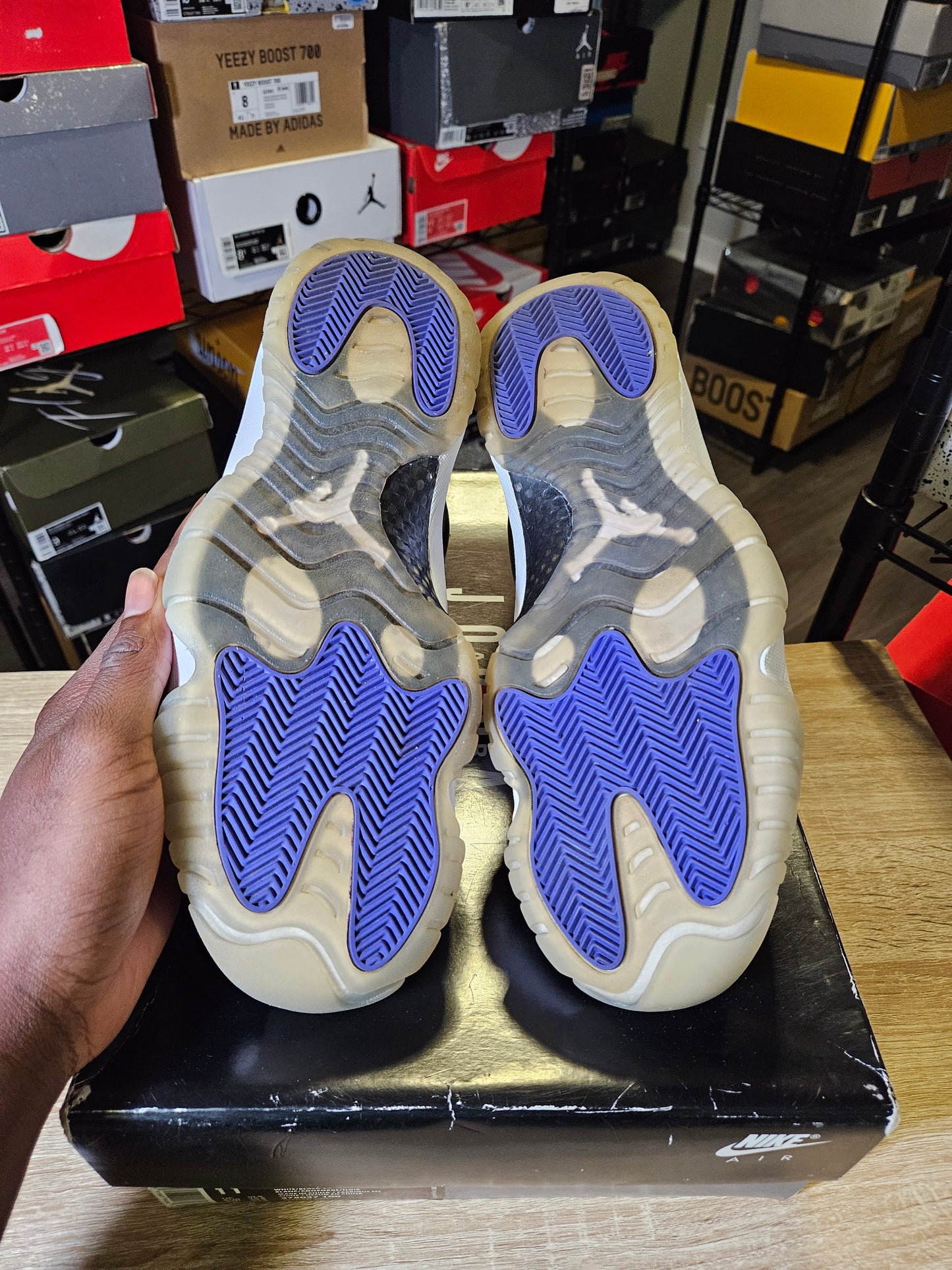 Size 11.5 - AJ 11 Retro High Concord