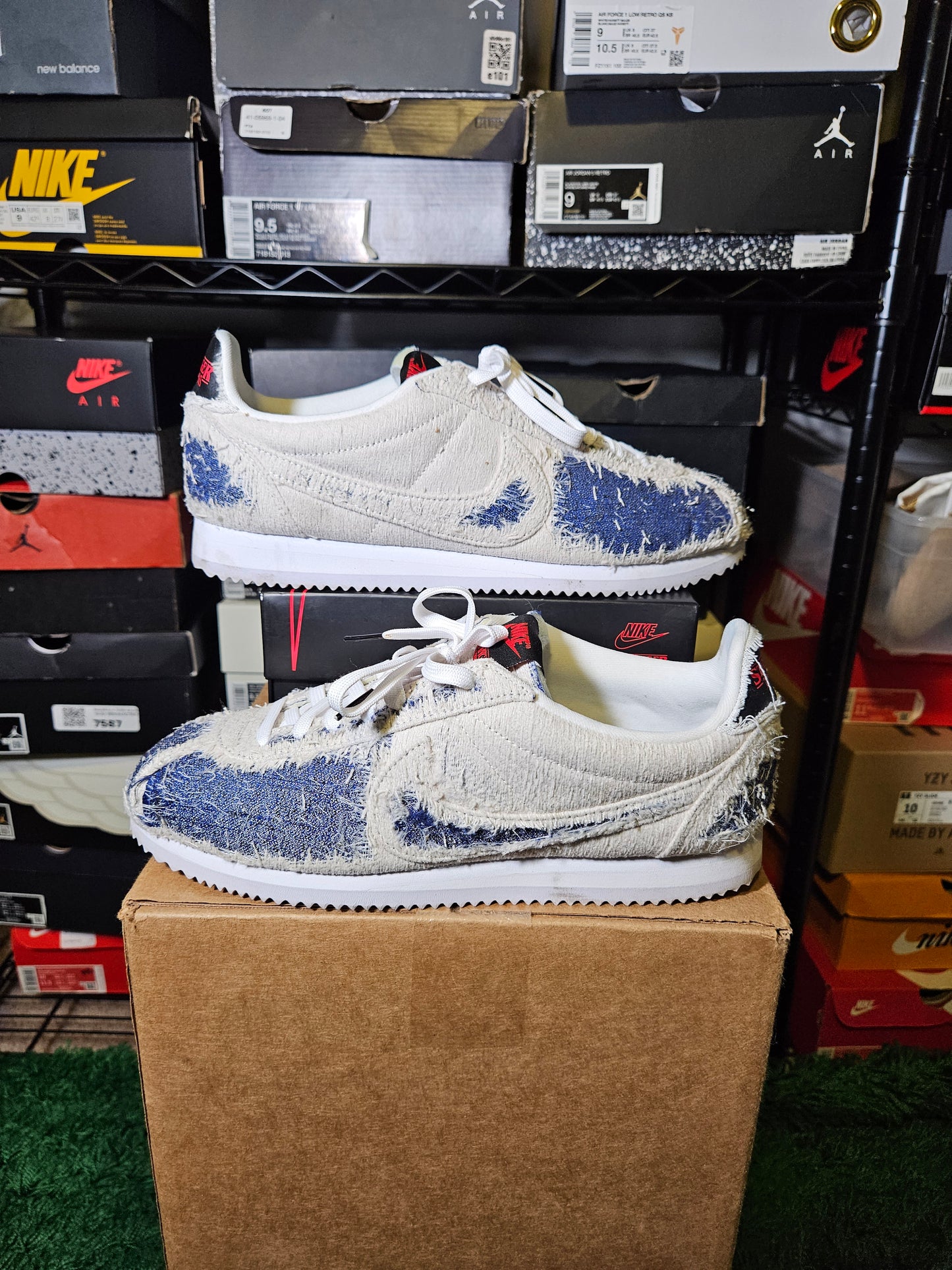 Size 10 - Stranger Things x Classic Cortez QS Upside Down