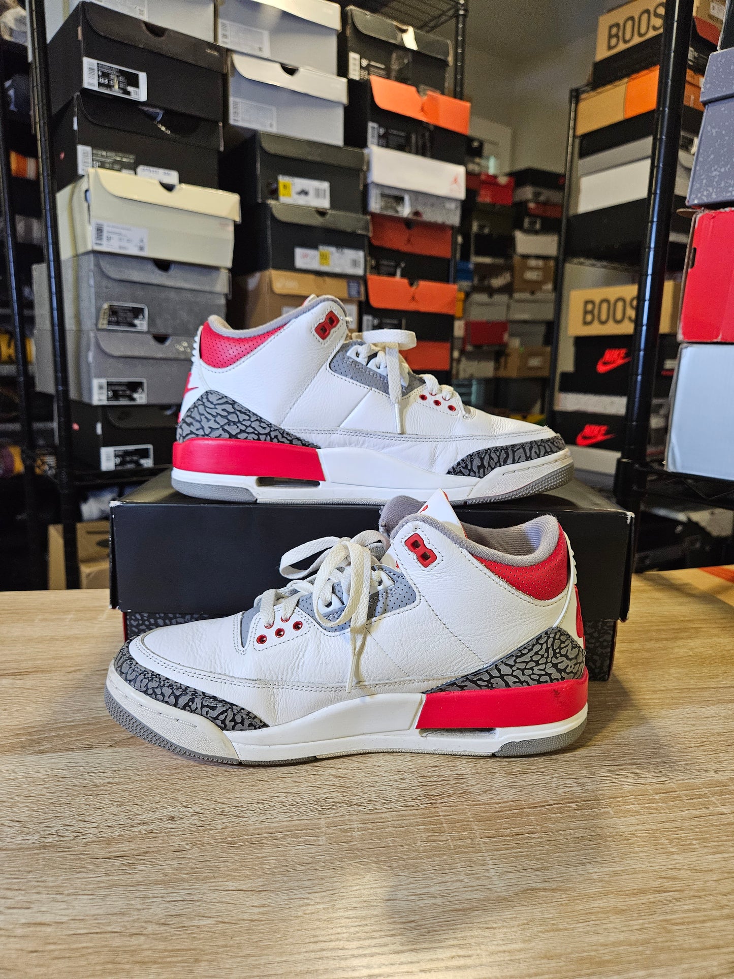 Size 8.5 - AJ 3 Retro Mid Fire Red