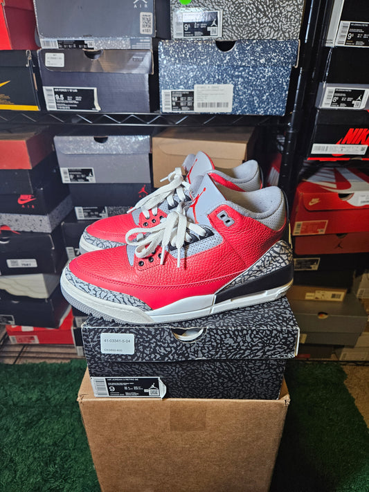 Size 9 - AJ 3 Retro SE Mid Unite