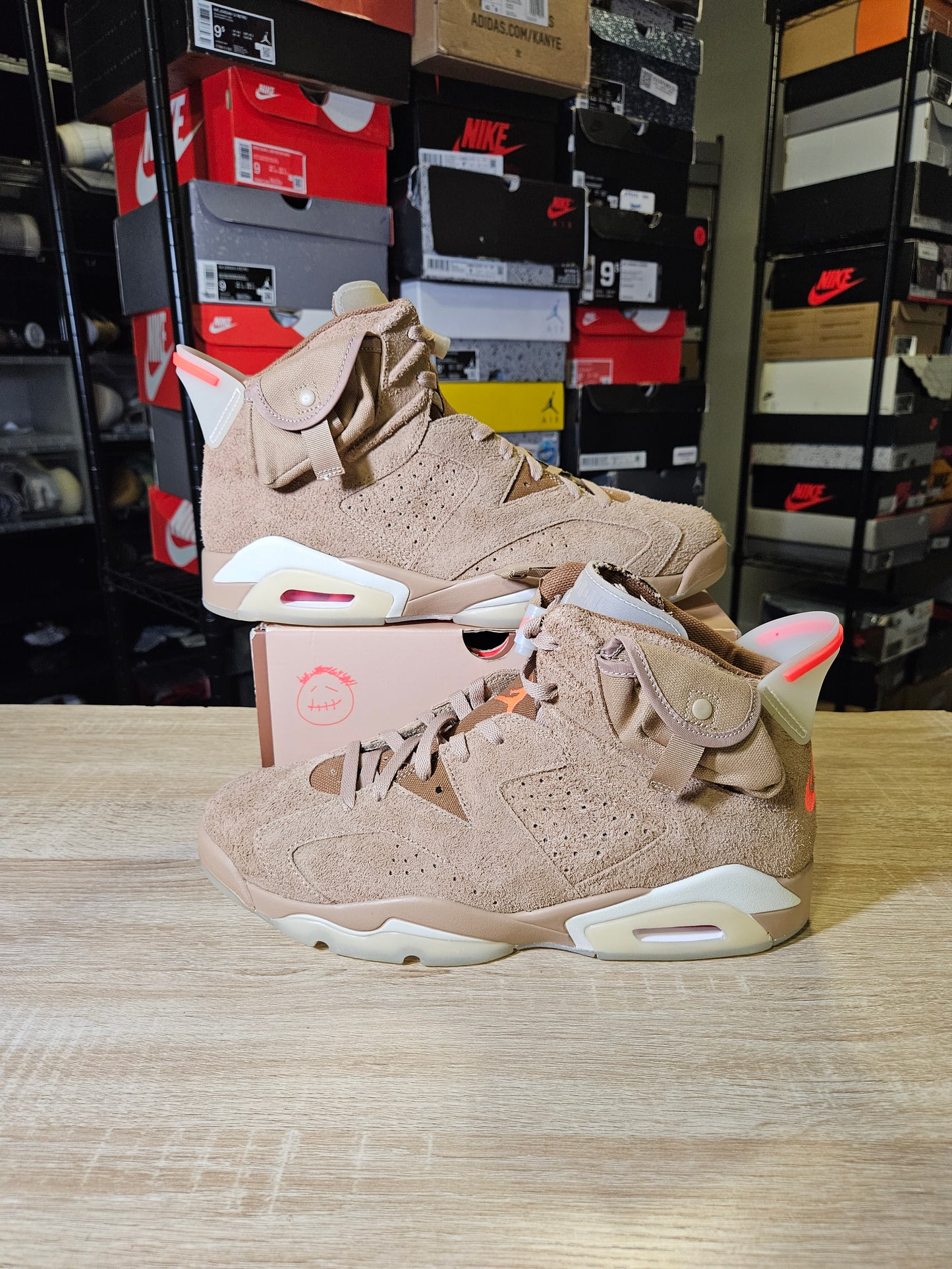 Size 12.5 - AJ 6 Retro x Travis Scott Mid British Khaki