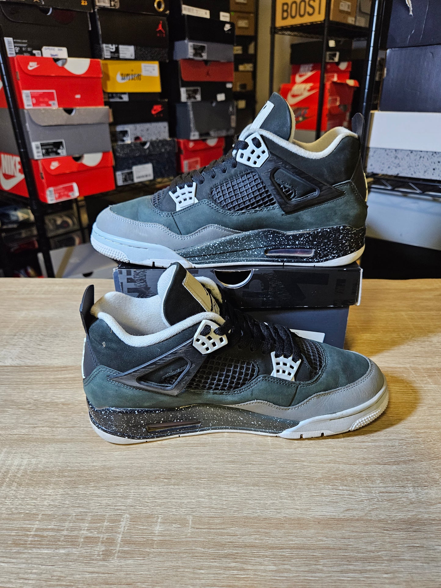 Size 10.5 - AJ 4 Retro 2024 Fear